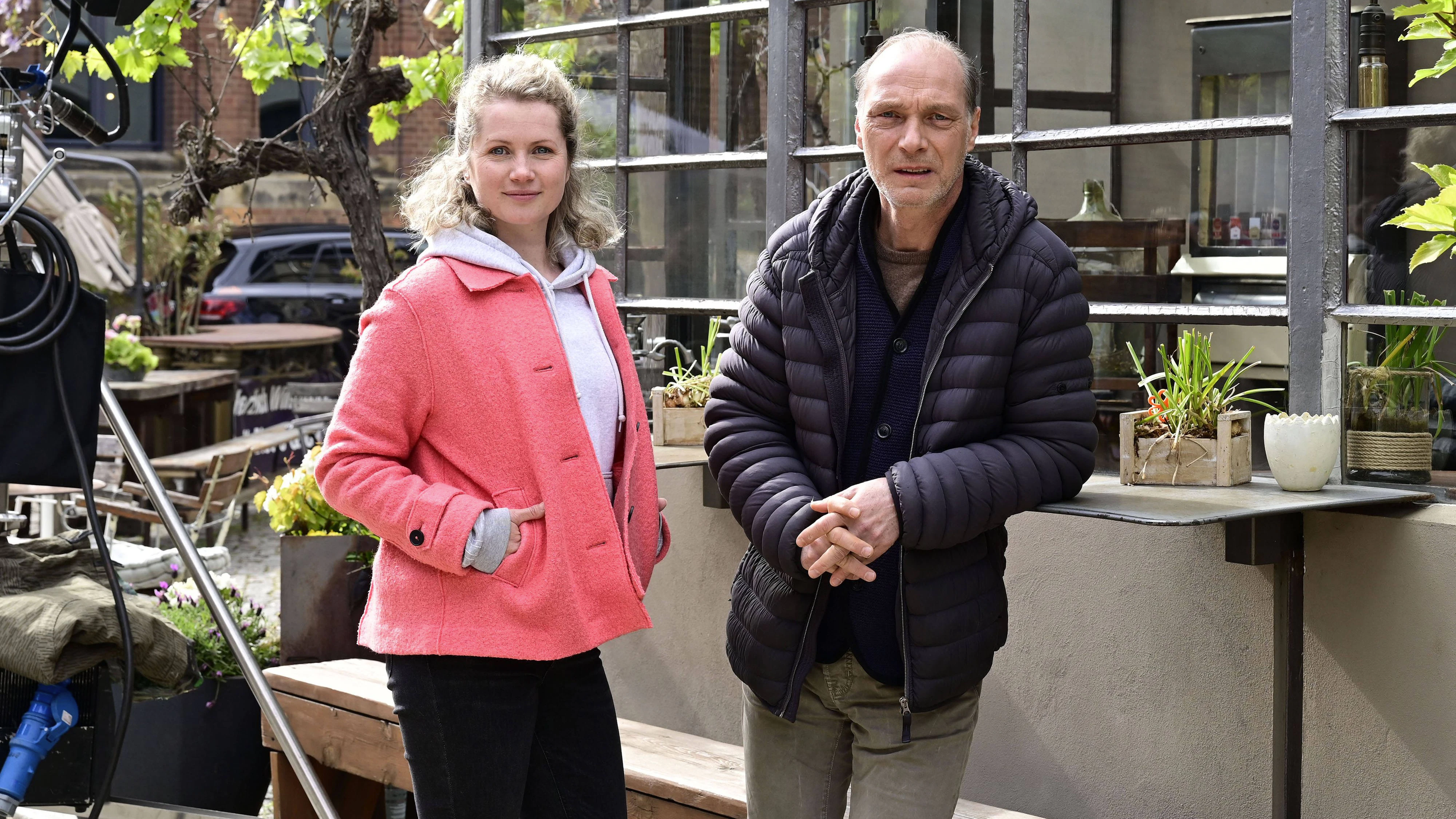 Heute.at - Sorge um Tatort-Star: TV-Ermittler im Spital