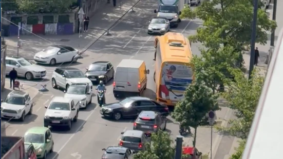Heute.at - Explosionsgefahr! Stau wegen Gasleck bei U2-Baustelle