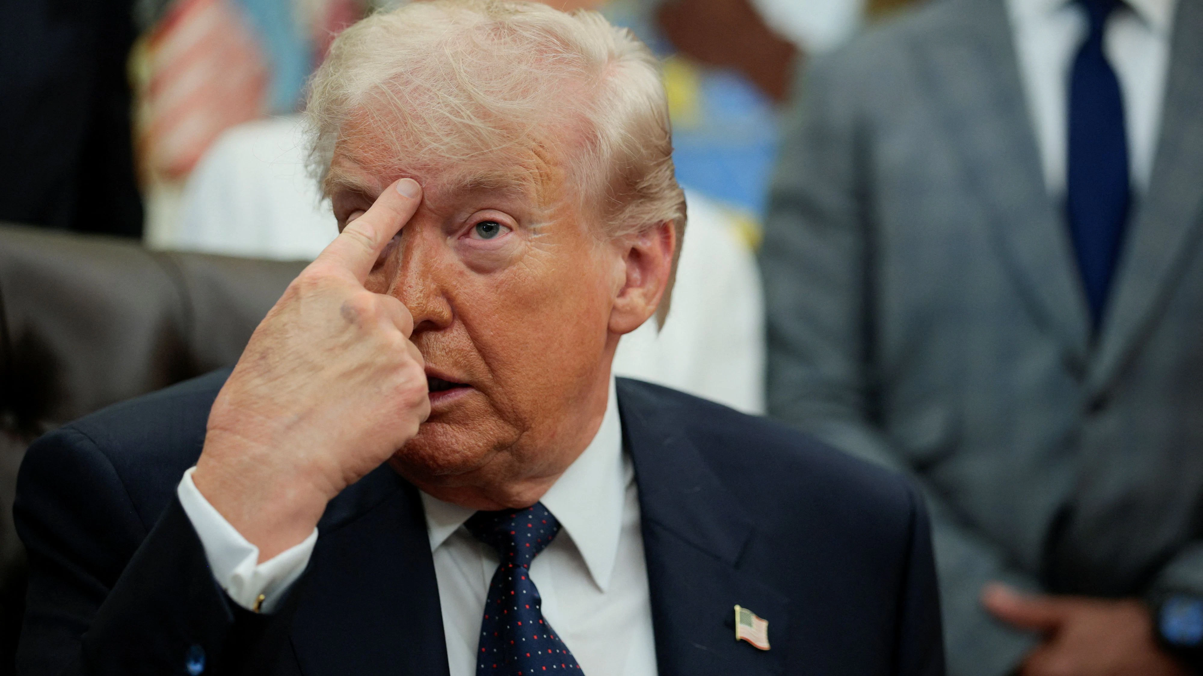 US-Präsident Donald Trump nennt den Iran-Krieg ein "kleines Scharmützel".