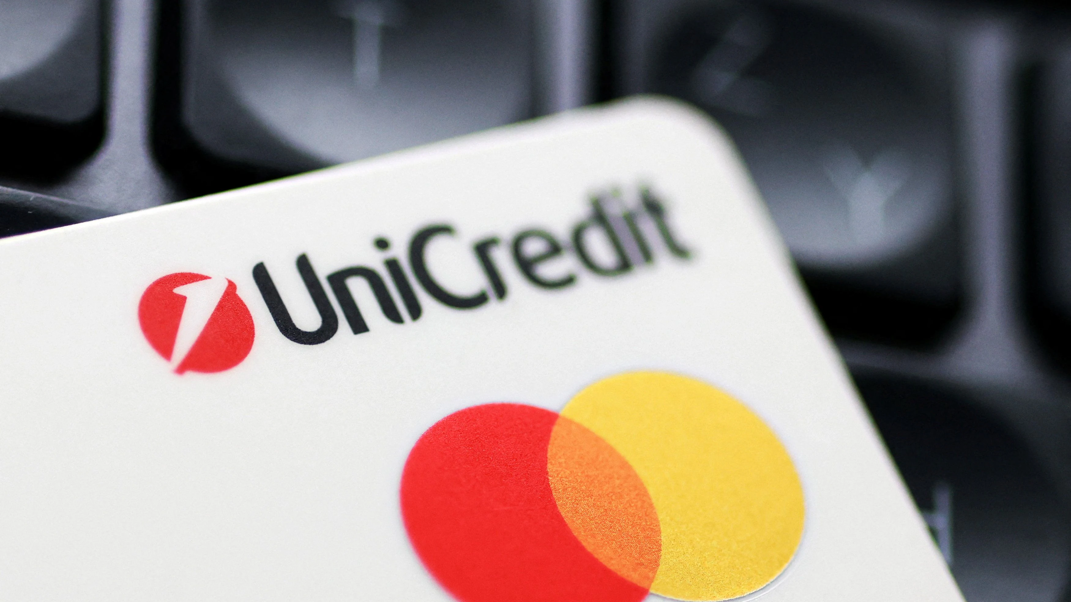 Unicredit logo is seen in this illustration taken September 24, 2025. REUTERS/Dado Ruvic/Illustration 