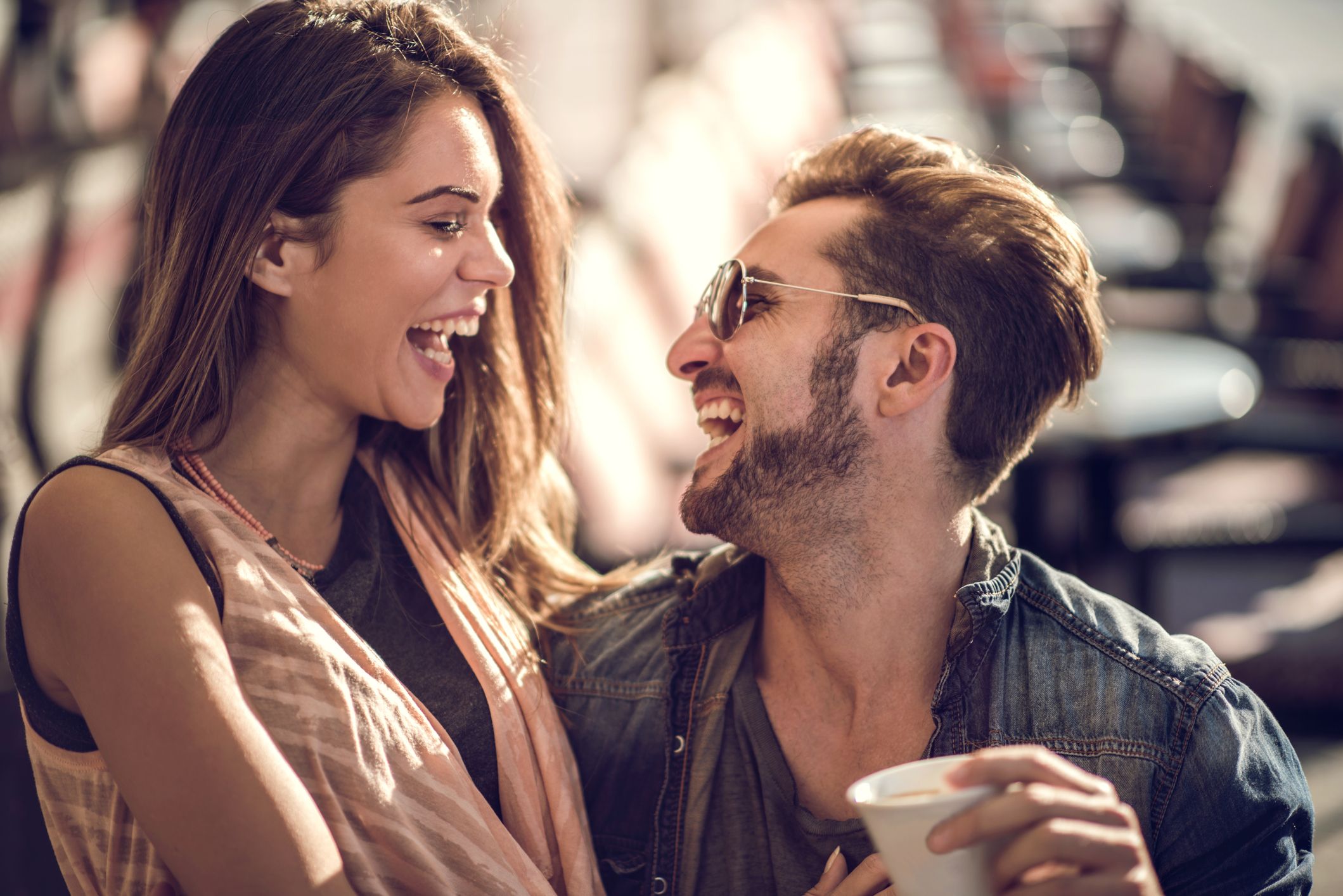 Heute.at - Schön schwitzig: Ganz Wien ist in Flirtlaune