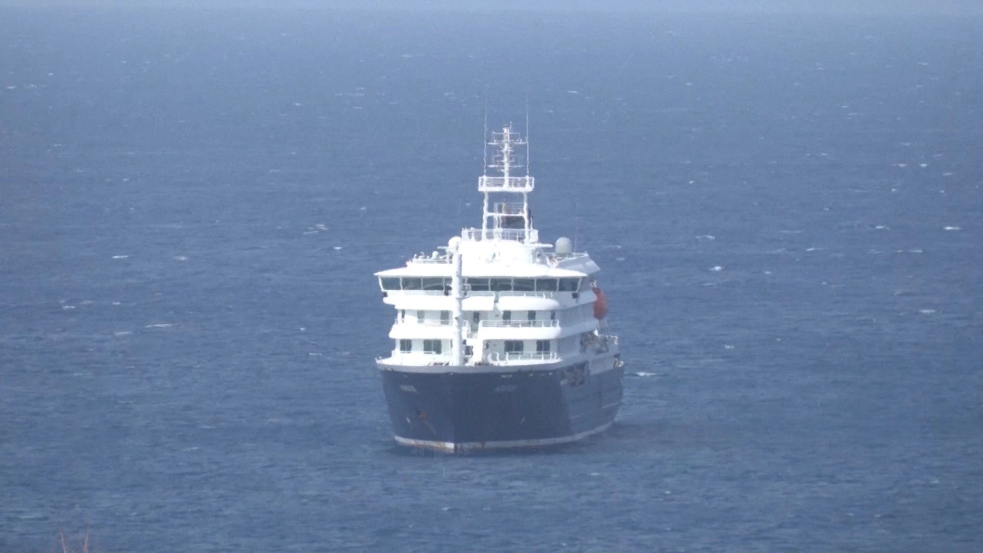 Heute.at - Mensch zu Mensch! Hantavirus breitet sich am Schiff aus