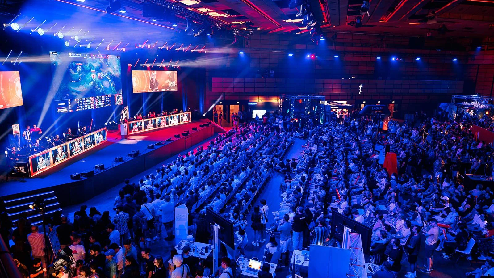 In Wien steigt im Juli wieder ein großes Gaming-Event mit E-Sport, Brettspielen und tausenden Besuchern im ACV.