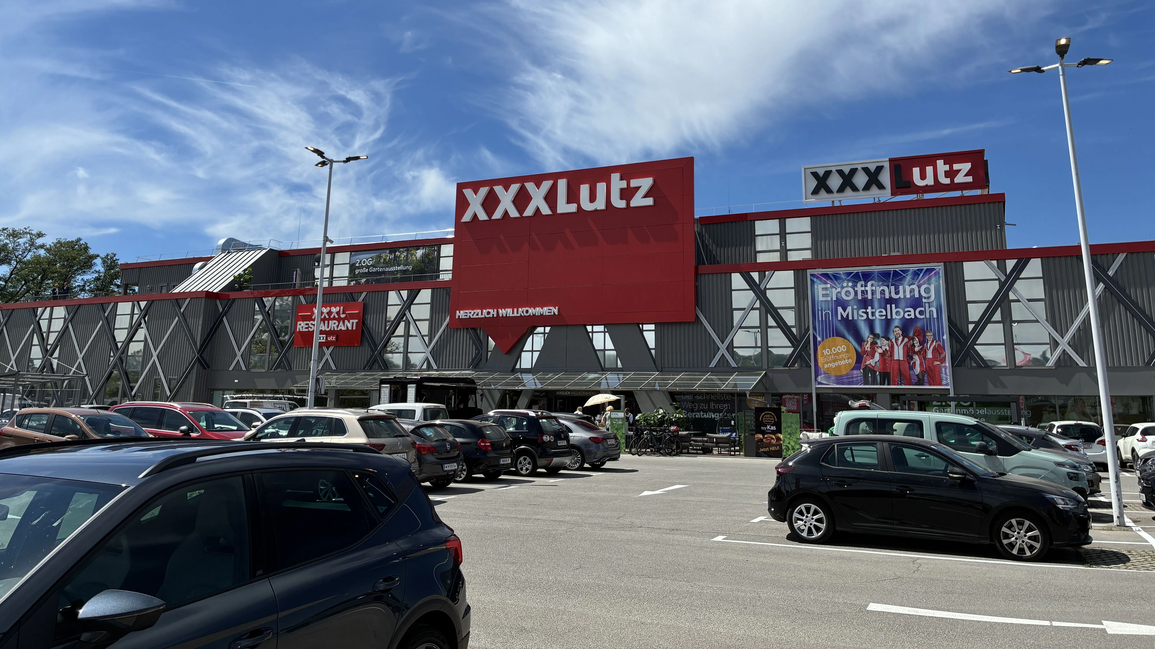 Der neue XXXLutz in Mistelbach