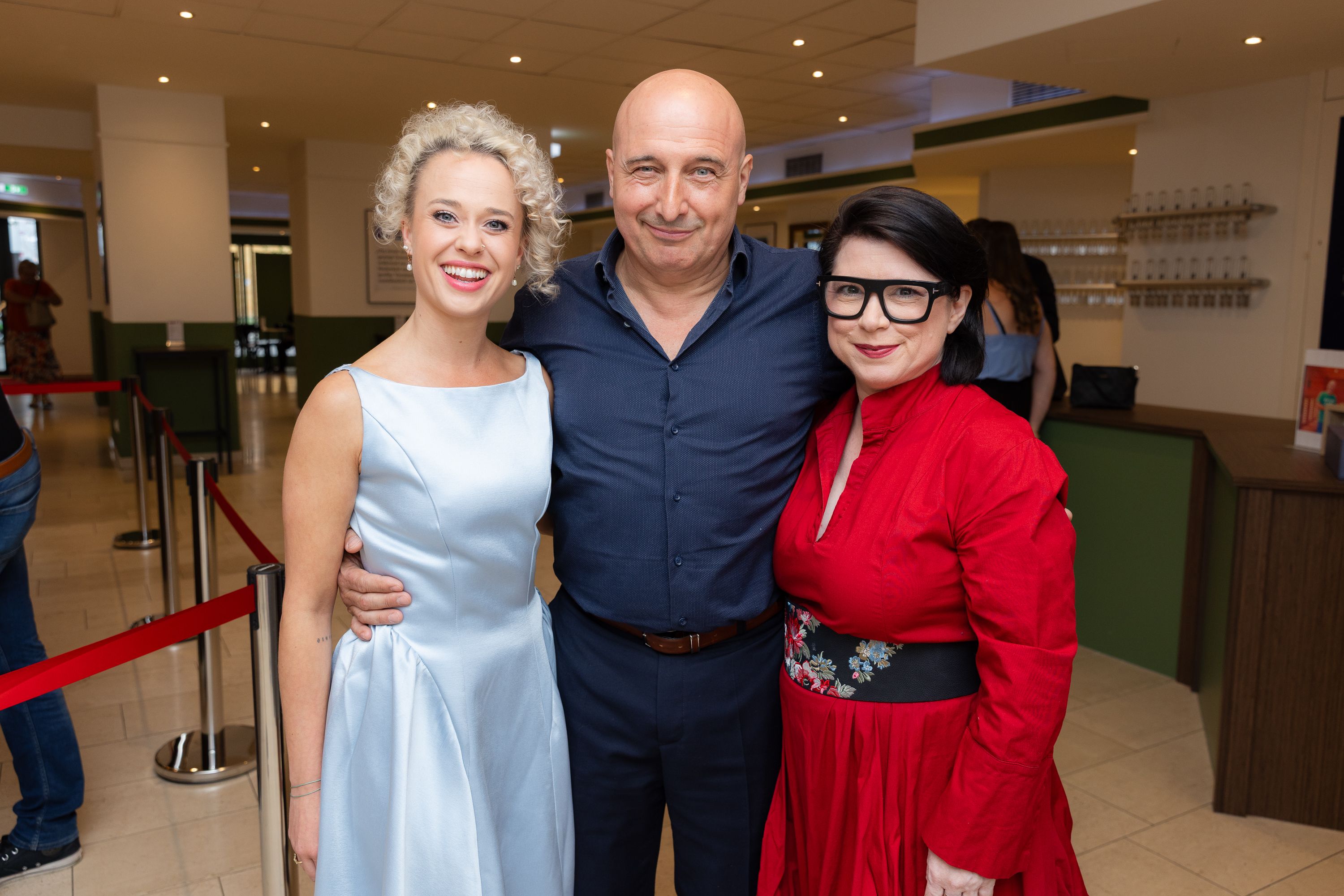 Michelle Härle, Christoph Fälbl und Caudia Rohnefeld im Gloria Theater