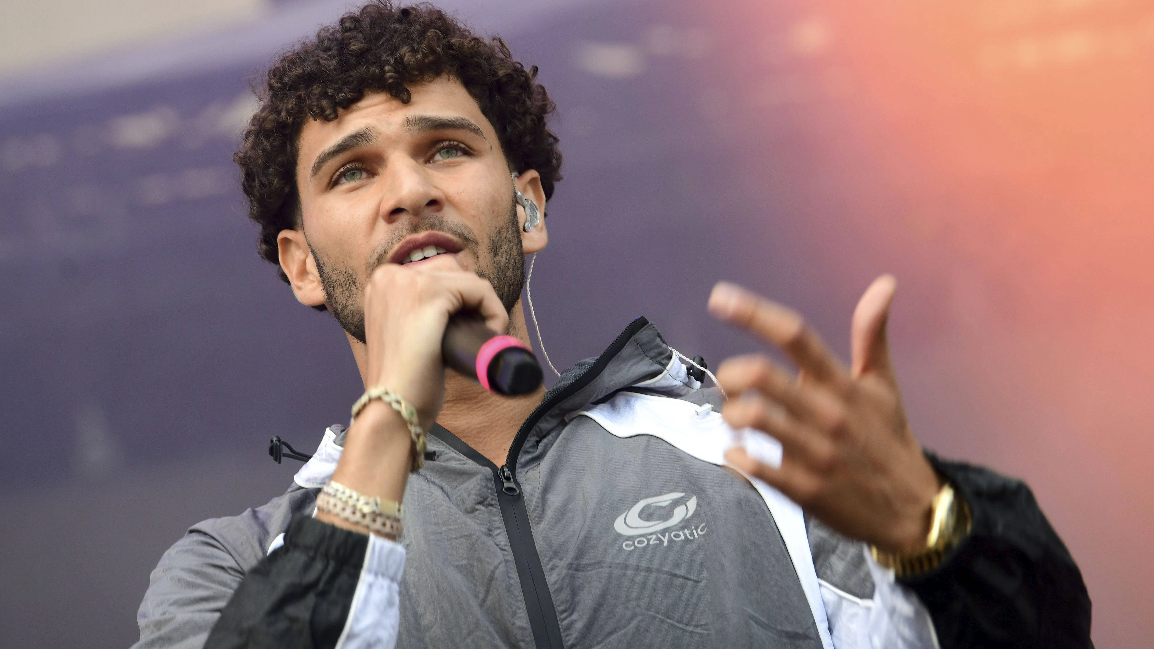 Rapper Lucio101 soll der neue Mann in ihrem Leben sein.