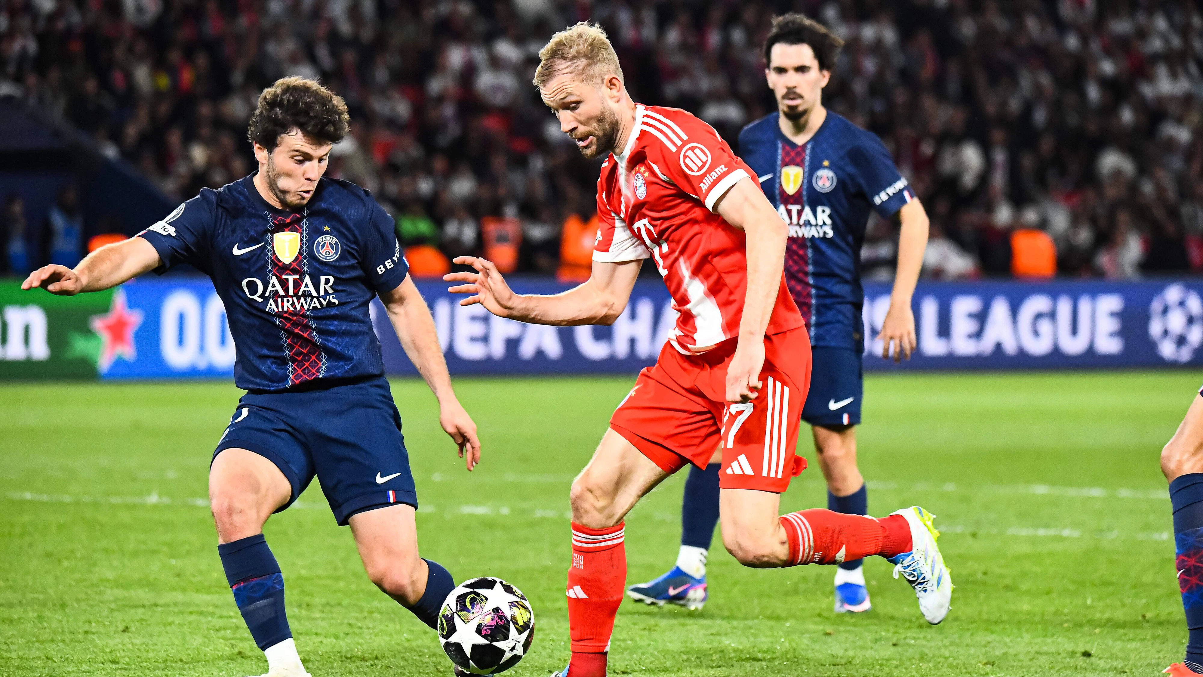 PARIS,FRANCE,28.APR.26 - SOCCER - UEFA Champions League, semifinal, Paris Saint-Germain vs FC Bayern Muenchen. Image shows Joao Neves (PSG) and Konrad Laimer (Bayern). Photo: GEPA pictures/ Psnewz/ Baptiste Autissier - ATTENTION - COPYRIGHT FOR AUSTRIAN CLIENTS ONLY