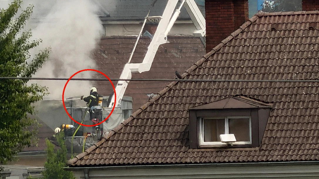 In Linz ist es bei einem Brand zu dramatischen Szenen gekommen.