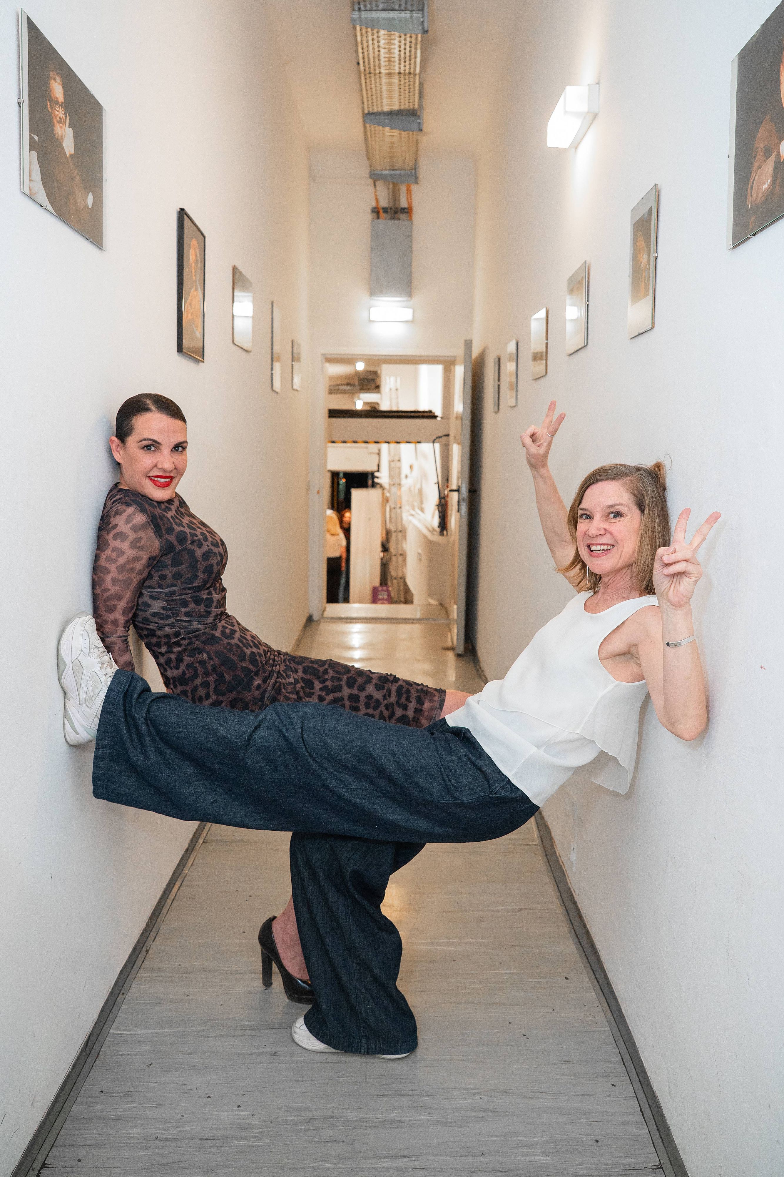 Aida Loos und Caroline Vasicek im Wiener Metropol 