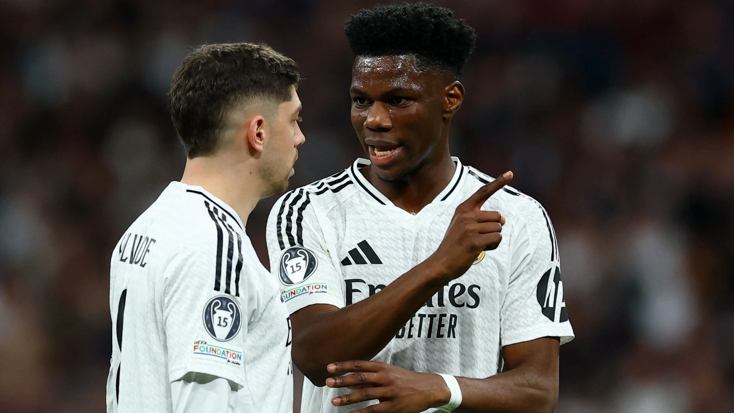Die Real-Madrid-Stars Federico Valverde und Aurelien Tchouameni. 