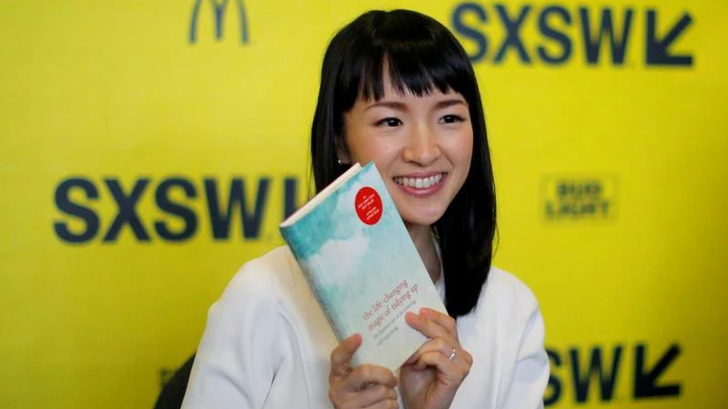 Die japanische Autorin Marie Kondo wurde mit ihrer Aufräummethode KonMari weltbekannt