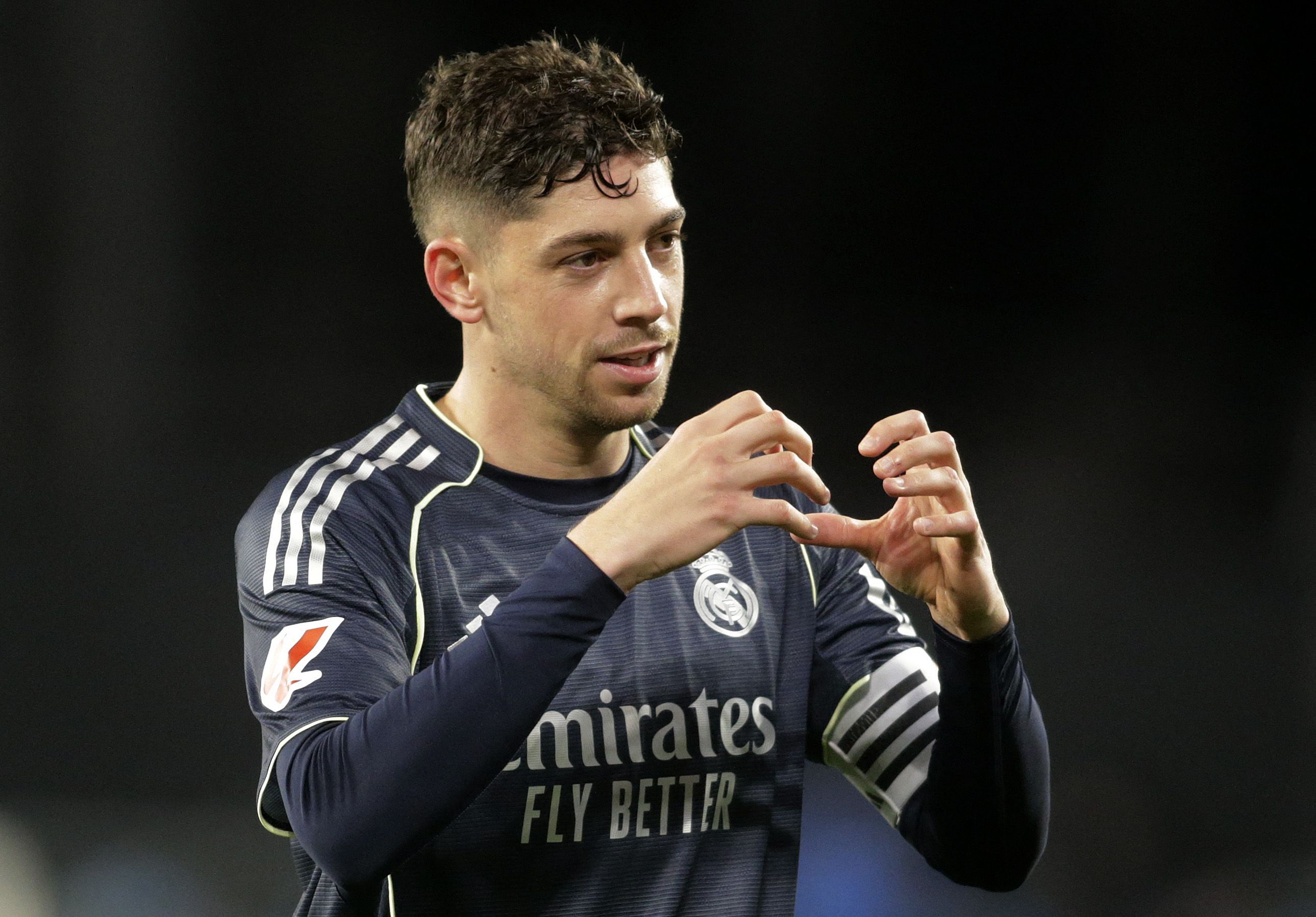 Real-Madrid-Star Federico Valverde musste mit einer Platzwunde ins Krankenhaus. 