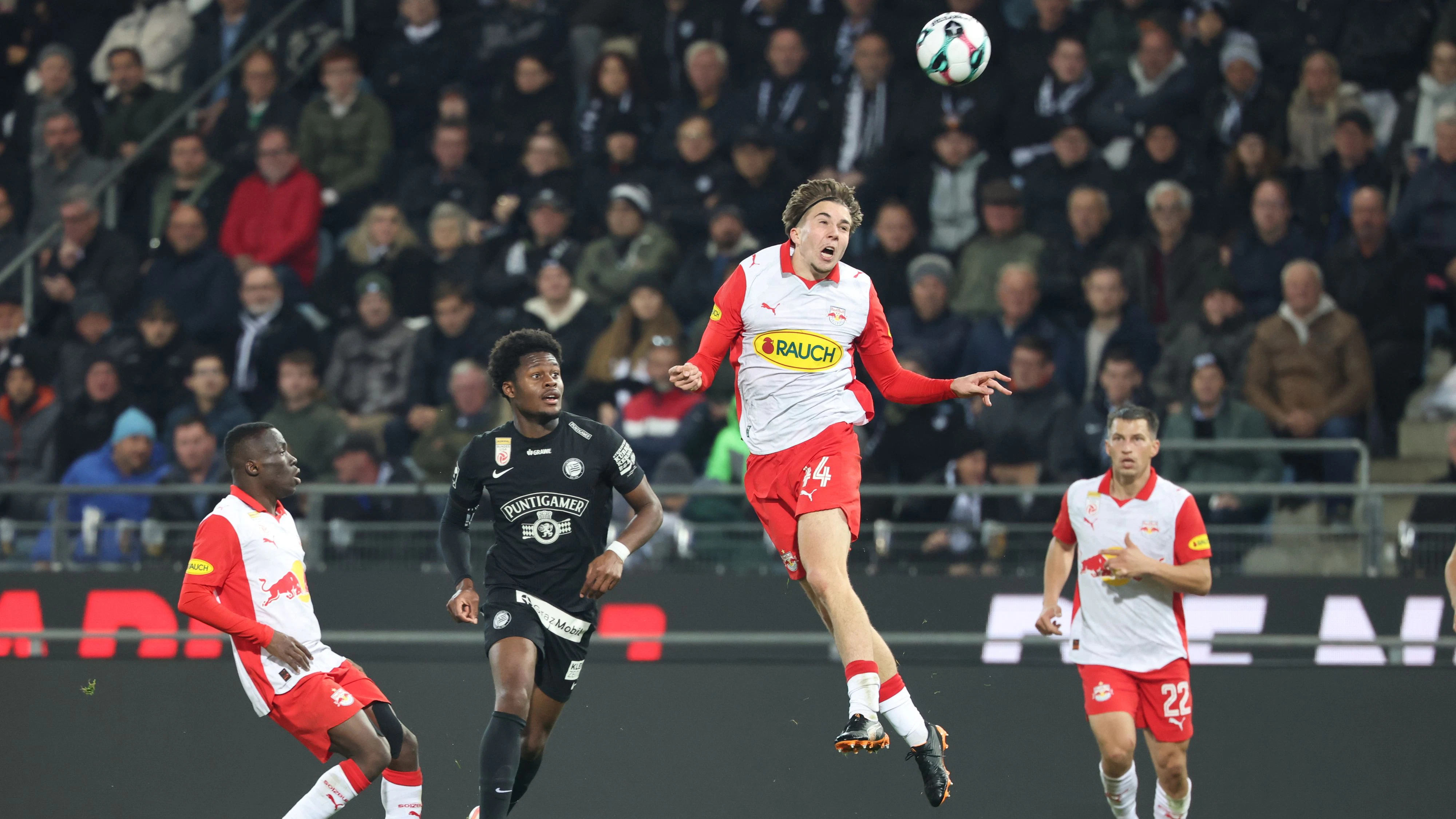 Heute.at - PL-Trio liefert sich Wettbieten um Salzburg-Star