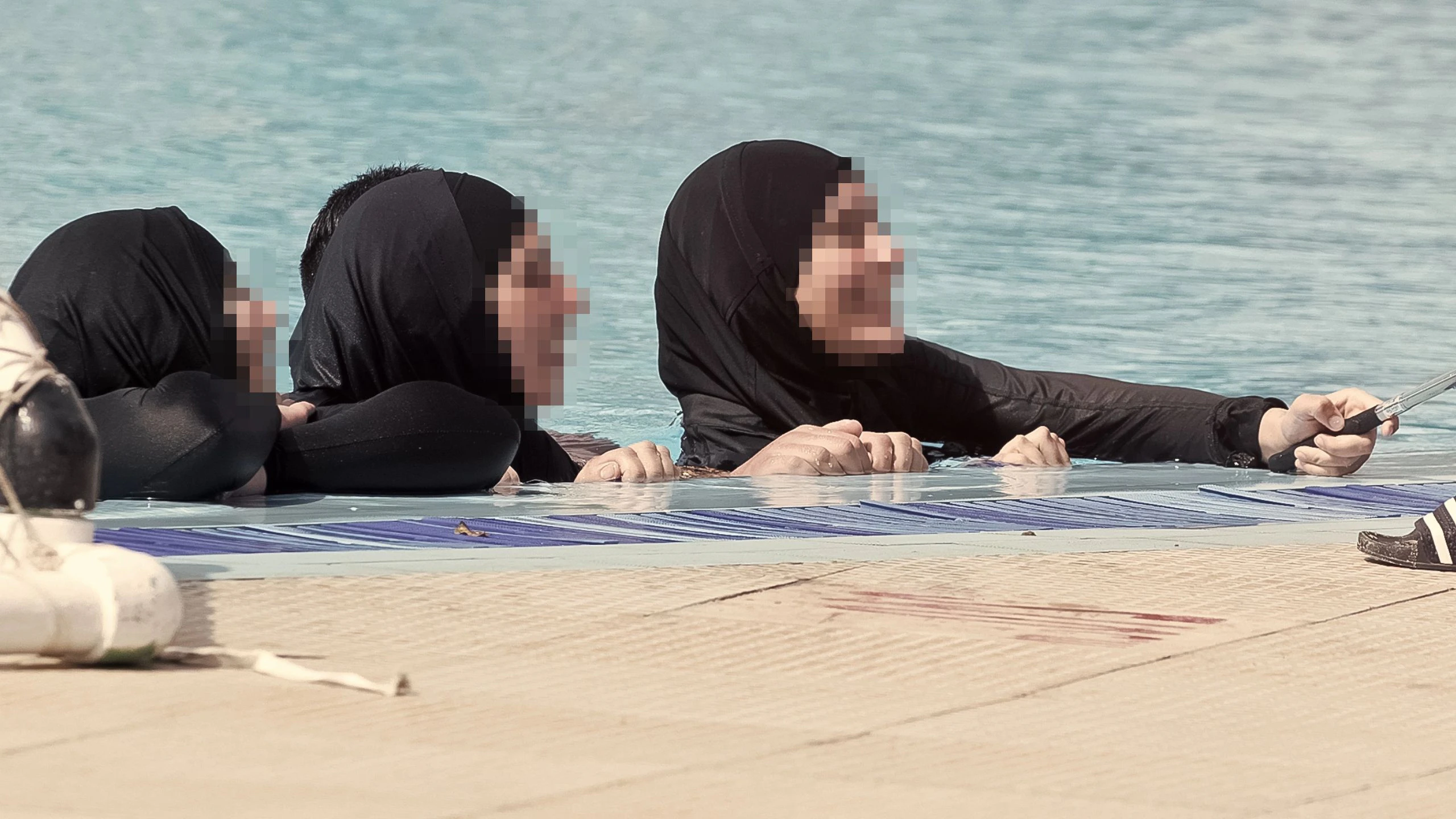 Heute.at - Burkini-Verbot in Hotel – Muslimas maximal entwürdigt