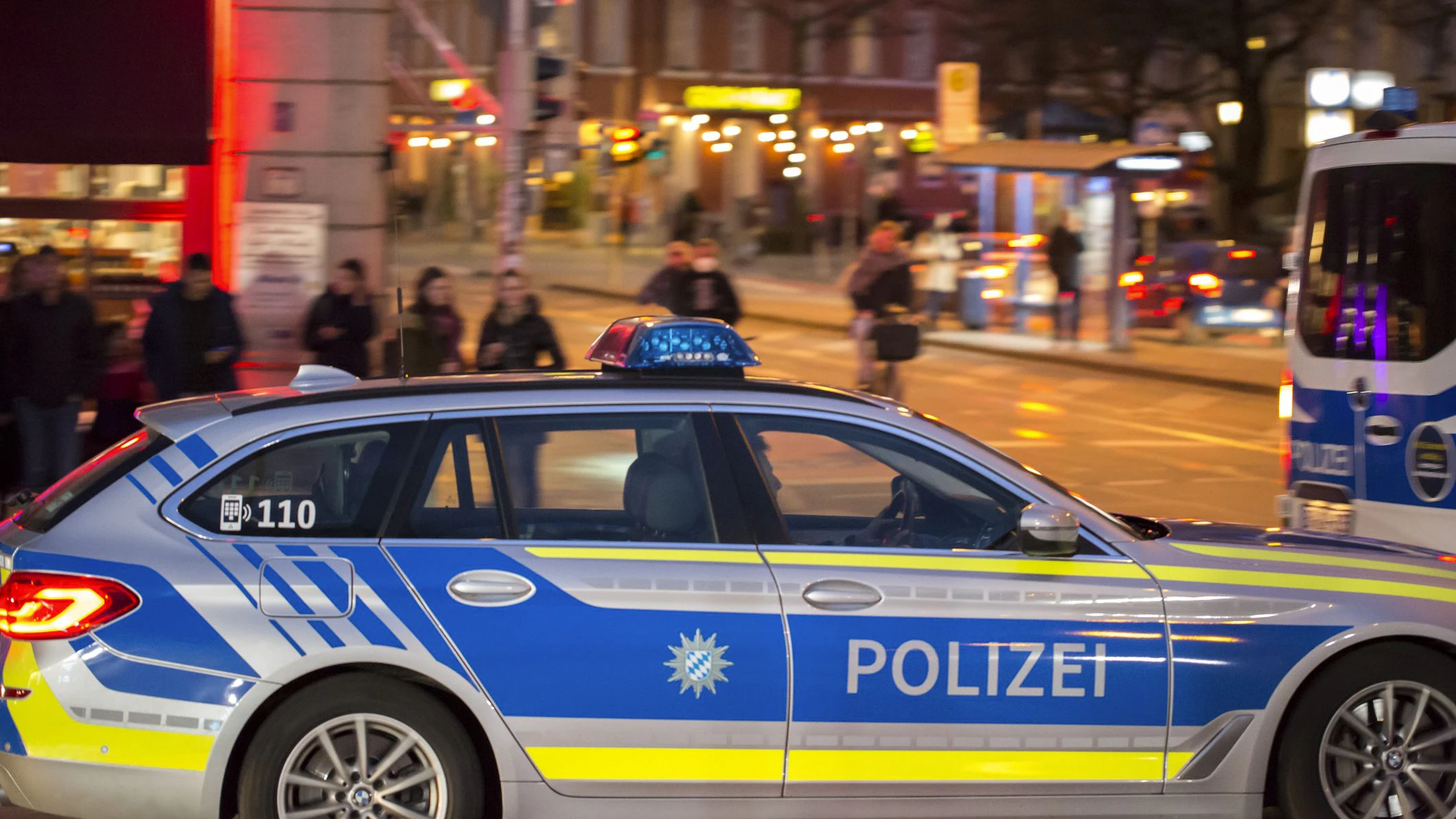 Nach einer schweren Gewalttat in München wurde ein 20-jähriger Österreicher in Tirol festgenommen. (Symbolbild)
