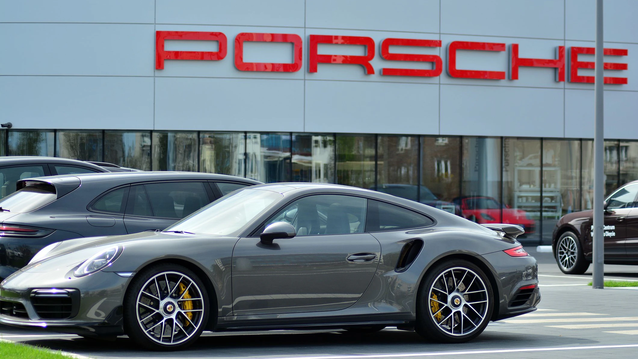 Autobauer Porsche streicht 500 Jobs. (Symbolbild)