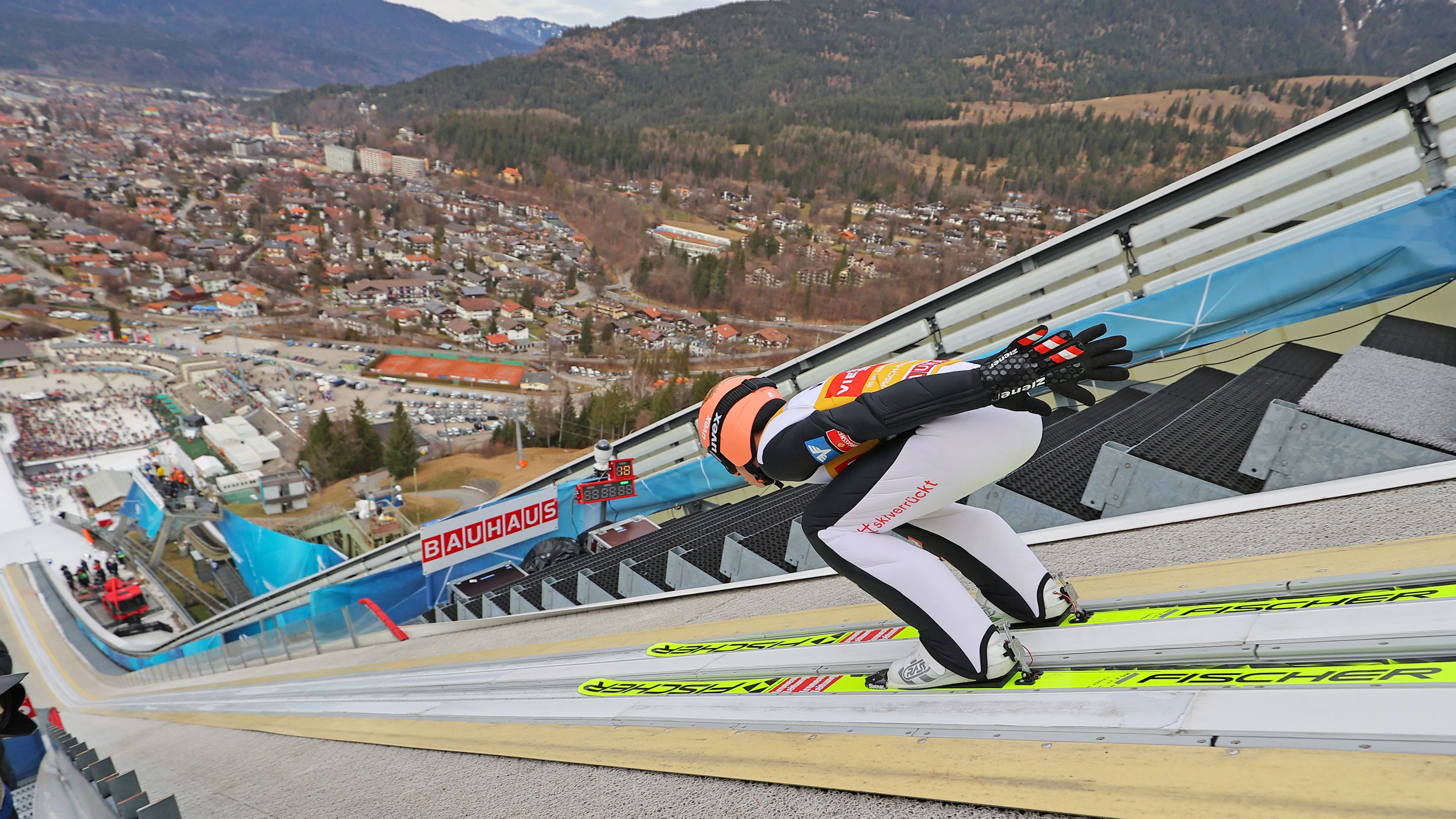 Stefan Kraft auf der Schanze von Garmisch-Partenkirchen. 