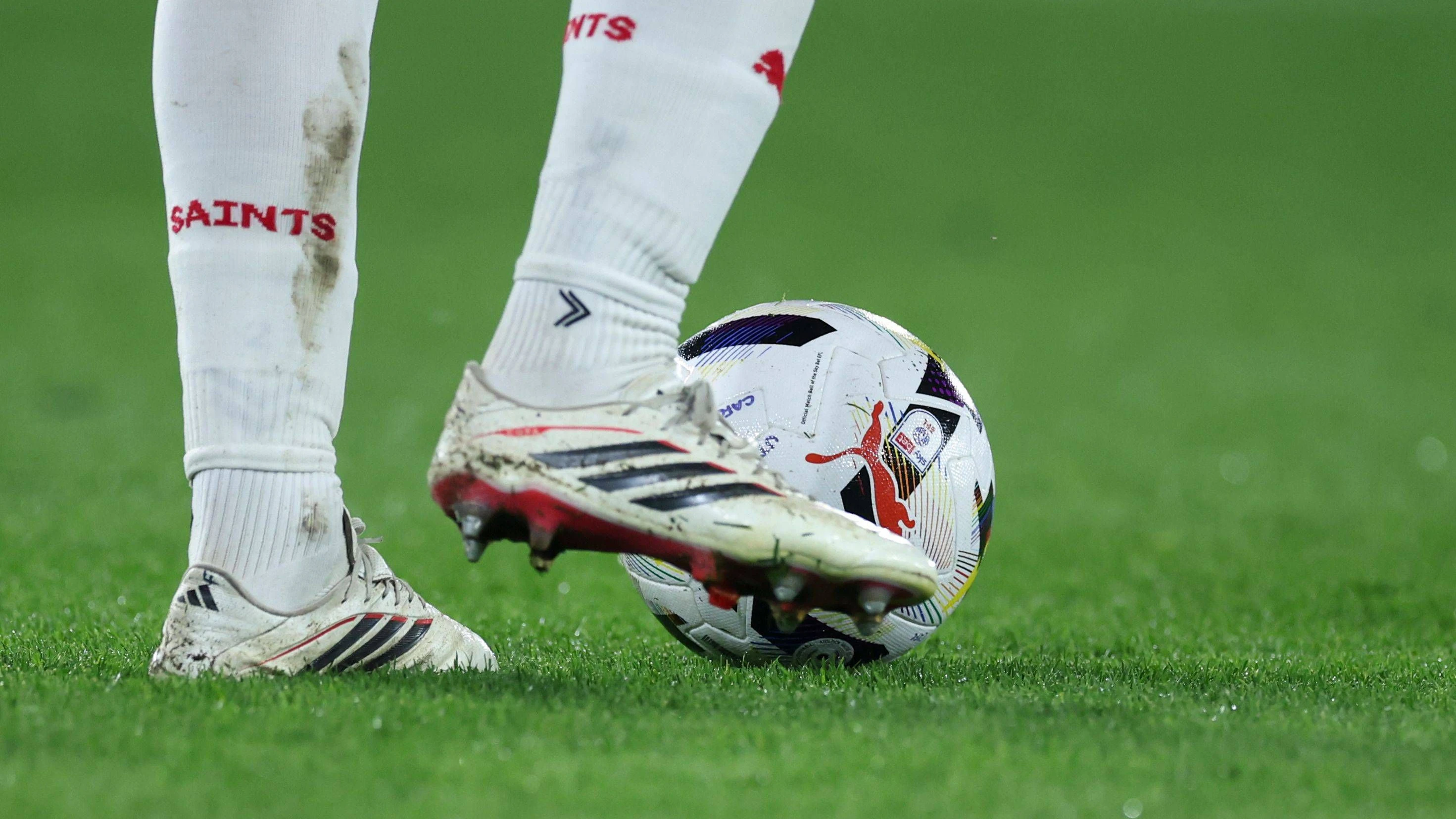 Ein Spionage-Ermittlungsverfahren gegen Southampton sorgt für große Aufregung im englischen Fußball. 