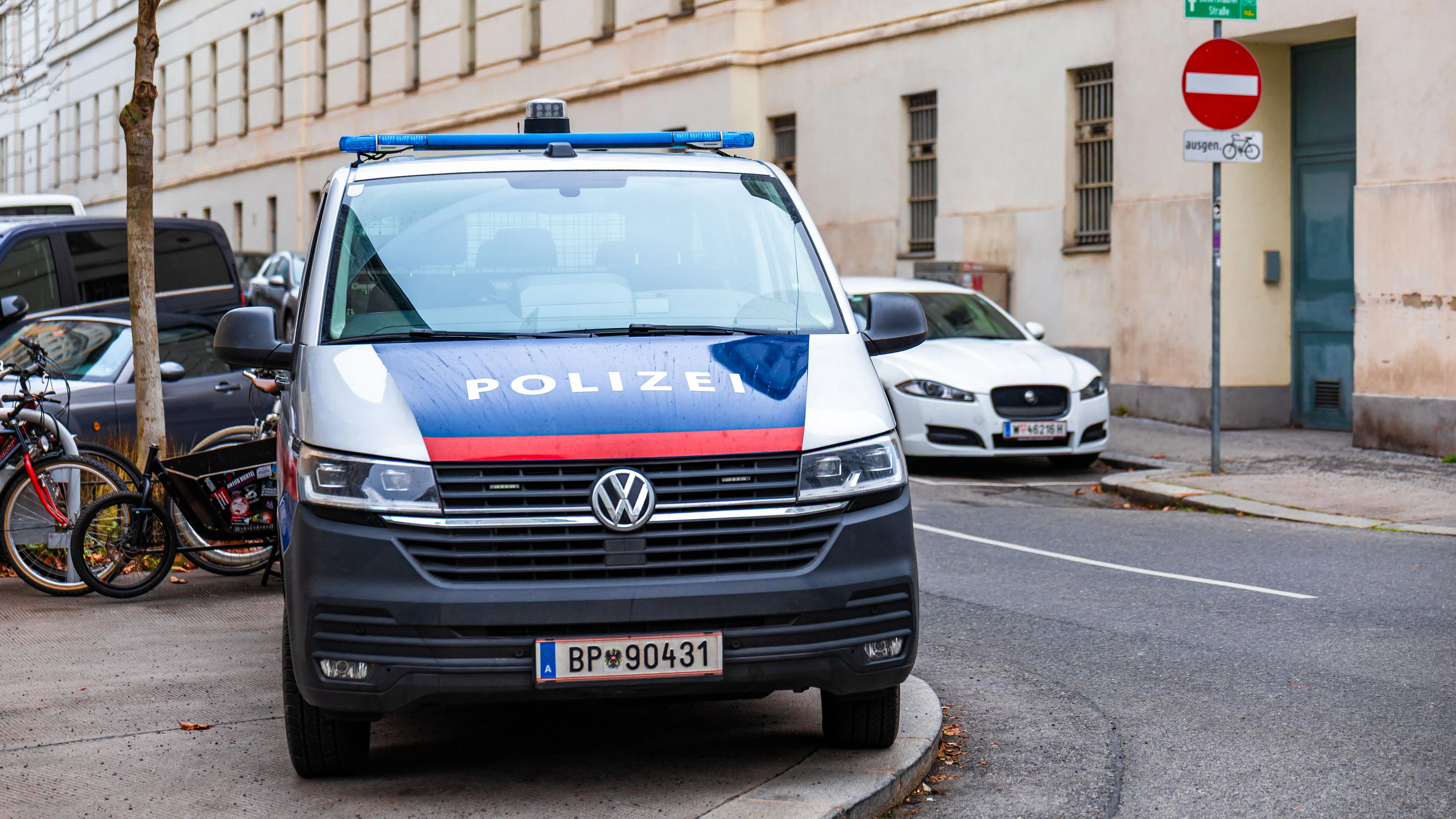 Die Polizei konnte den 14-Jährigen stoppen. (Symbolbild)