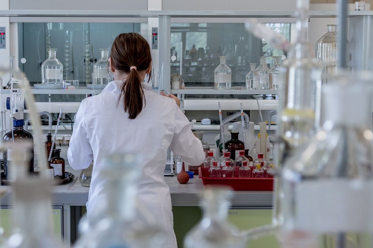 Wissenschaftliche Analyse im Labor