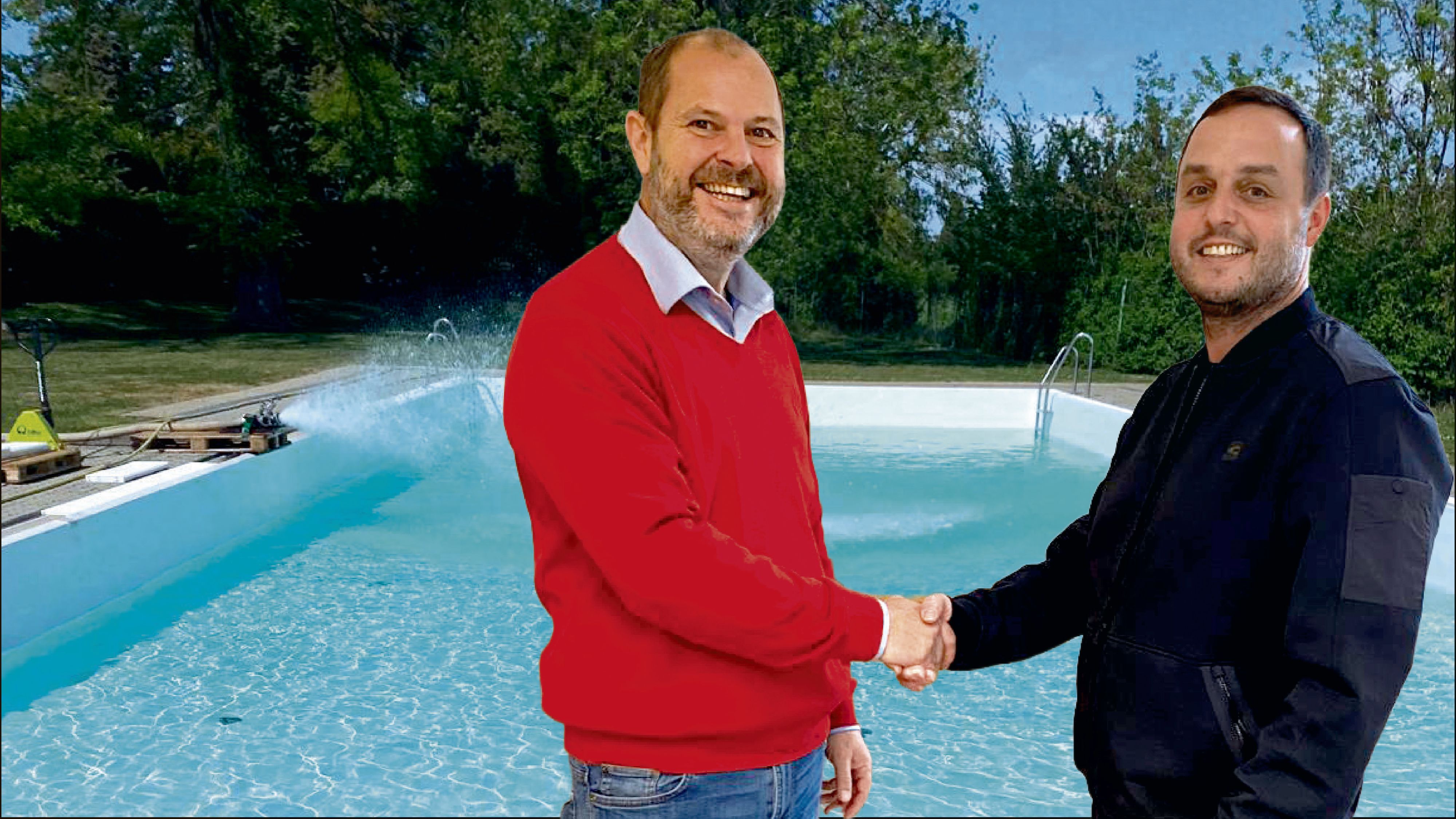 Freibad in Kreuzstetten gerettet: Albert Magritzer (Pächter, l.) und Bürgermeister der Marktgemeinde Kreuzstetten Peter Ullmann.