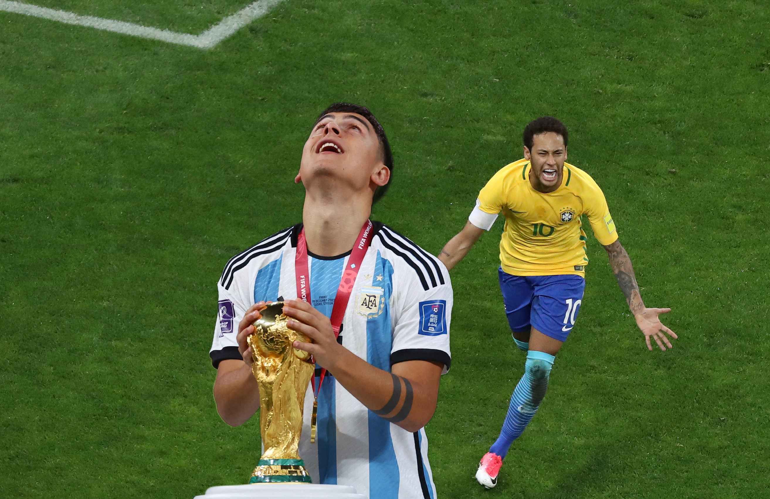 Neymar (r.) hofft auf eine WM-Teilnahme, Dybala (l.) muss zuschauen. 