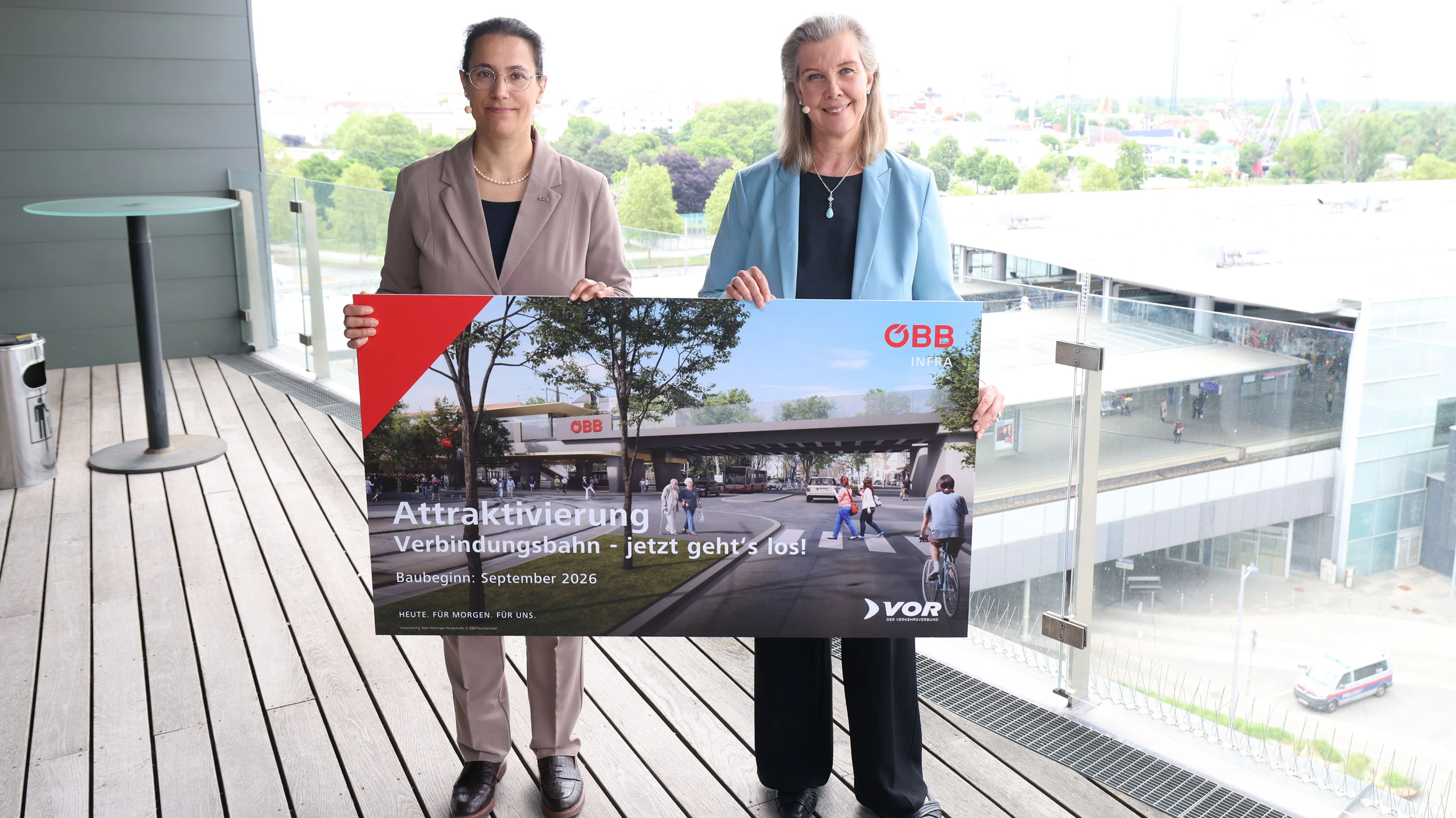 ÖBB-Infrastruktur-Vorständin Judith Engel (l.) und VOR-Geschäftsführerin Karin Zipperer präsentierten die Pläne.
