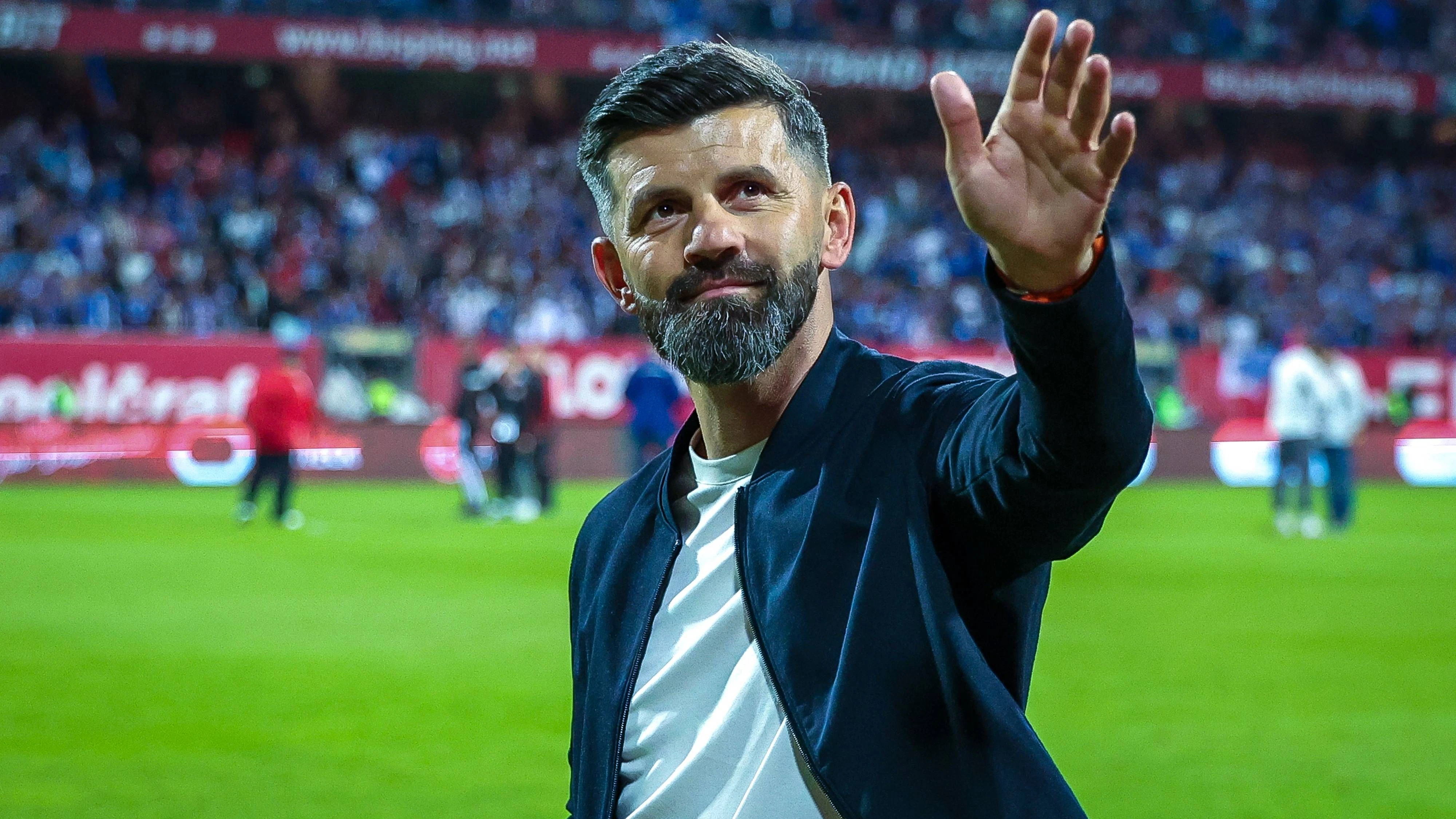 Miron Muslic führte Schalke zurück in die Bundesliga. 