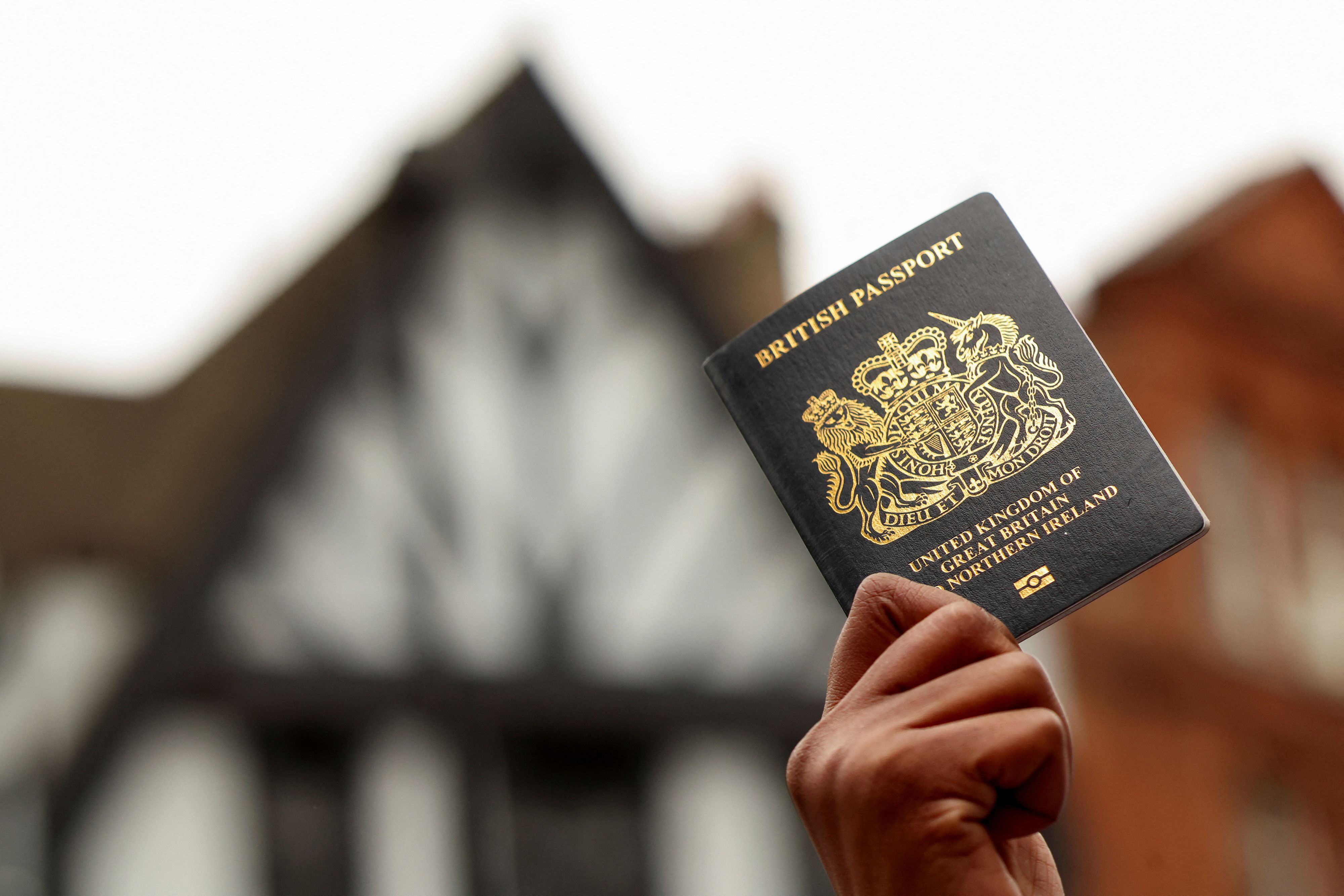 Ohne den britischen Pass darf man nicht mehr nach Großbritannien einreisen (Symbolbild).
