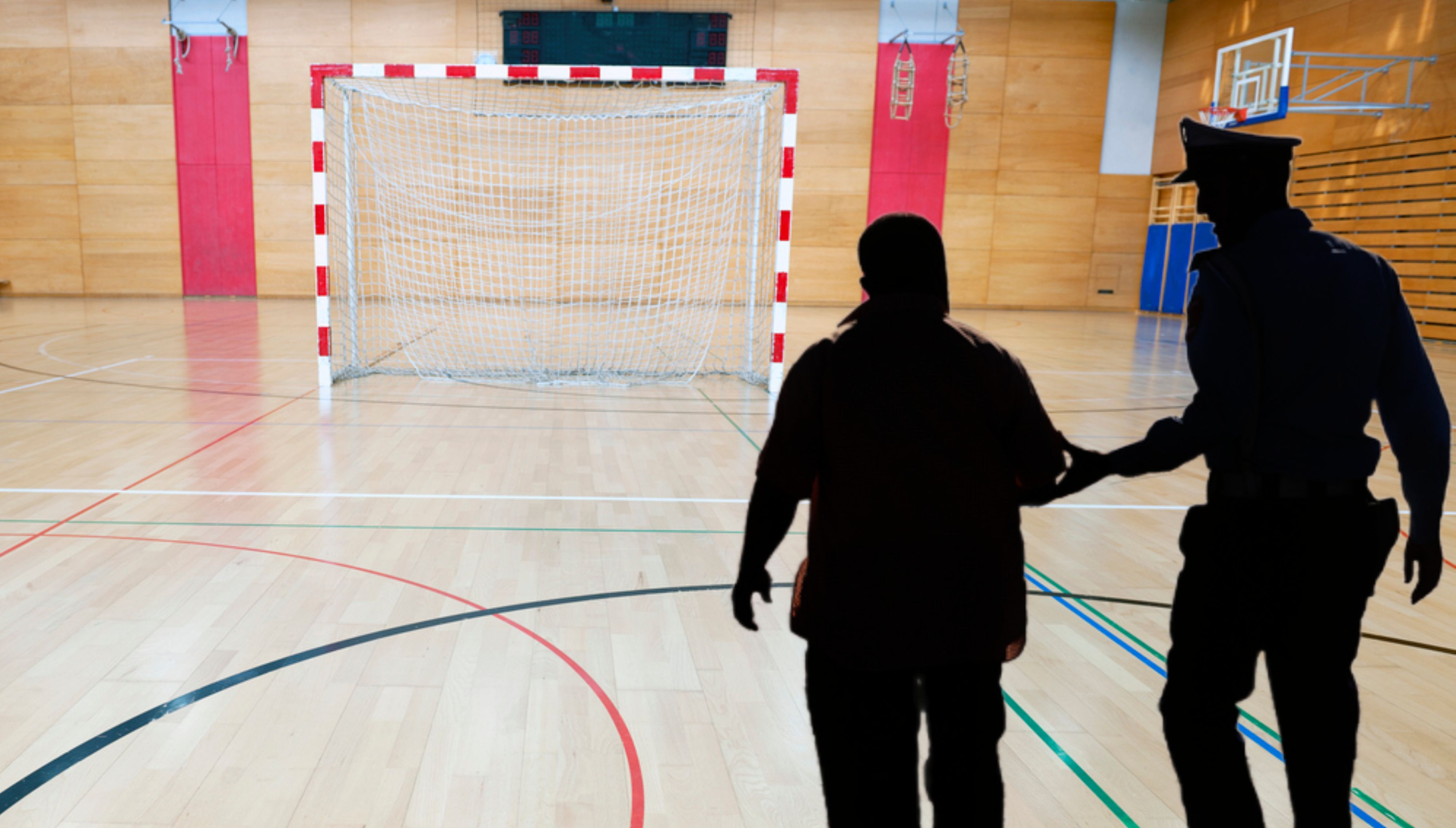 Heute.at - Starkicker im Häf’n – nur 1x pro Woche Fußball erlaubt