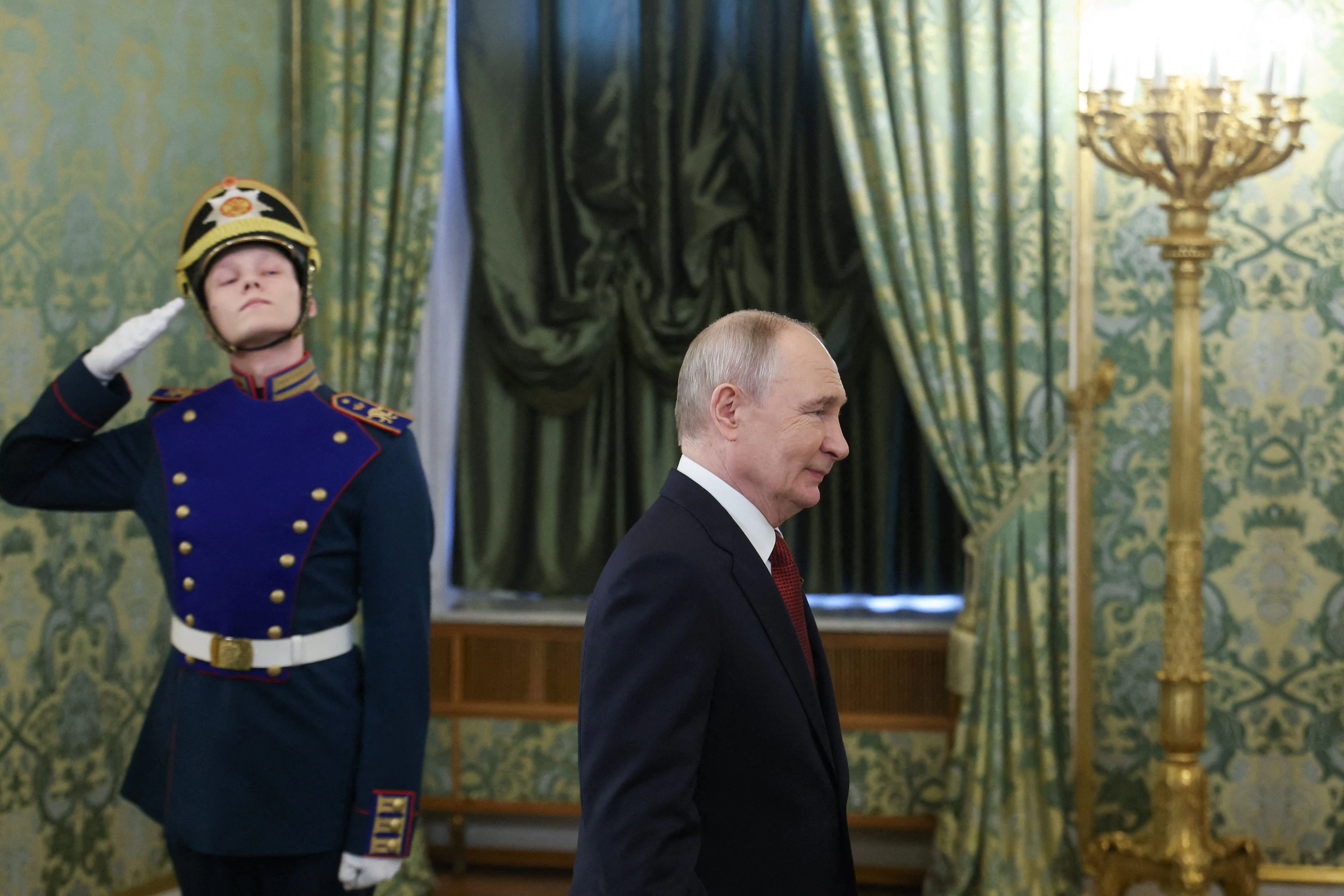 "Der Krieg wird bald enden", sagte Putin, es bliebt unklar, was er damit meinte