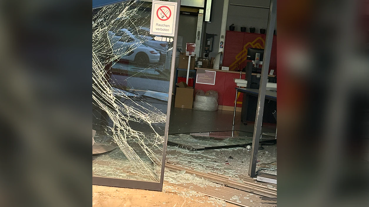 Am Montag kam es in Bergheim zu einem Einbruch – ein Auto diente dabei als Rammbock.
