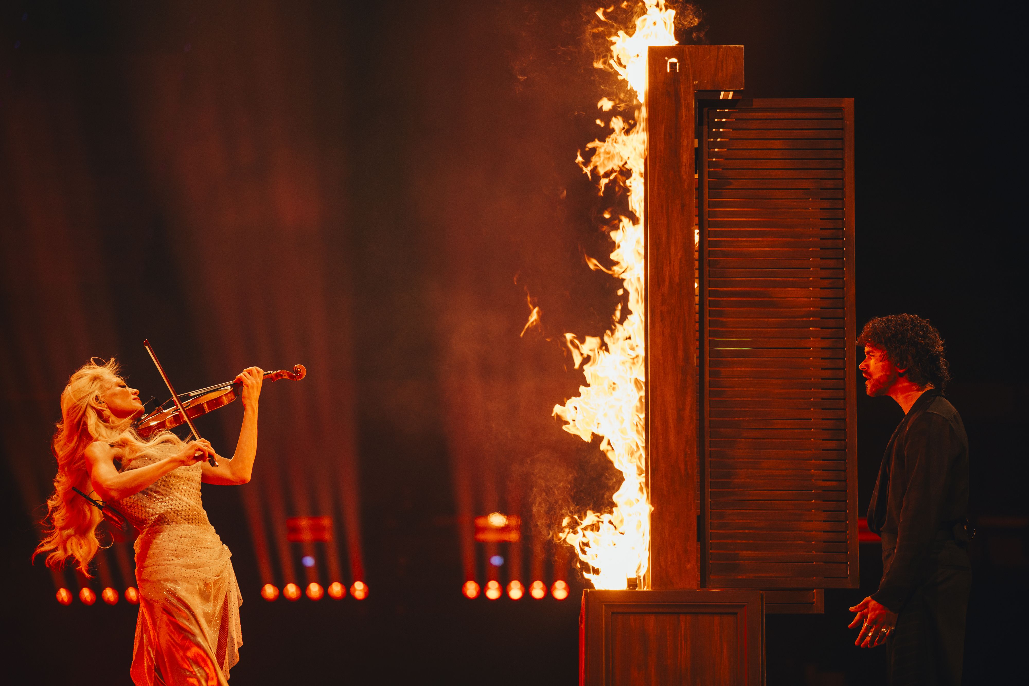 ESC-Favoriten Linda Lampenius und Pete Parkkonen singen beim ersten Halbfinale am 12. Mai 