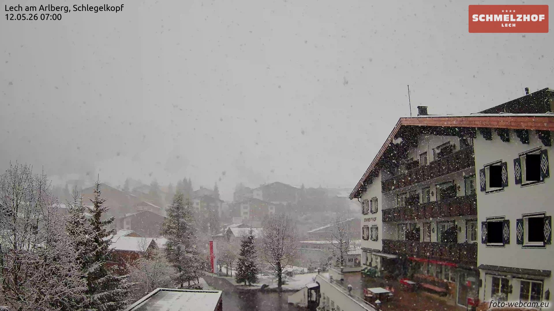 Eine querende Kaltfront hat Österreich am Montag heftige Gewitter und in der Nacht auf Dienstag (12. Mai) sogar regionalen Schneefall gebracht.