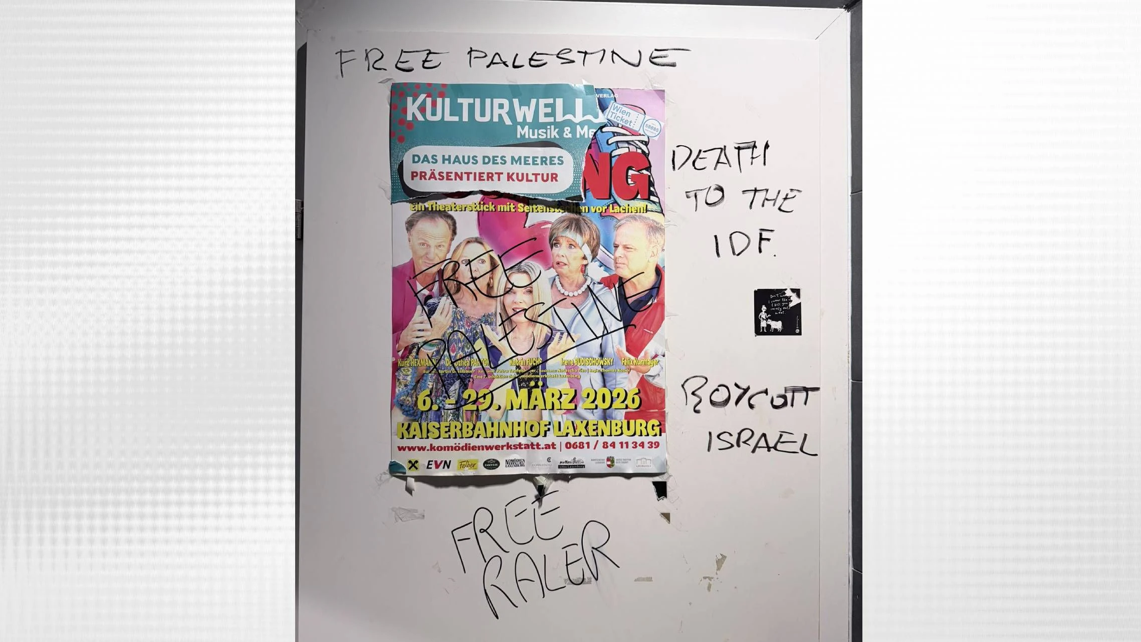 Israel-feindliche Schmierereien am WC von der MQ Kantine