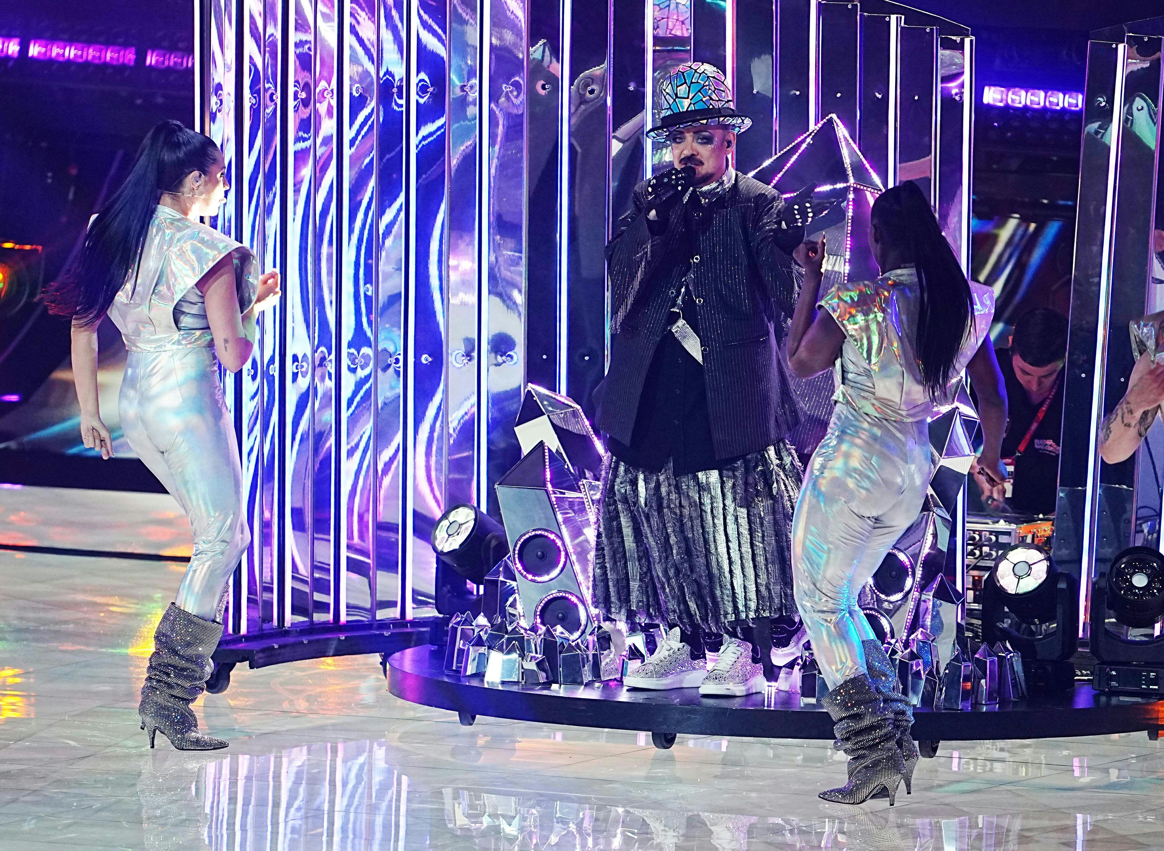 Boy George verpasst das Finale.