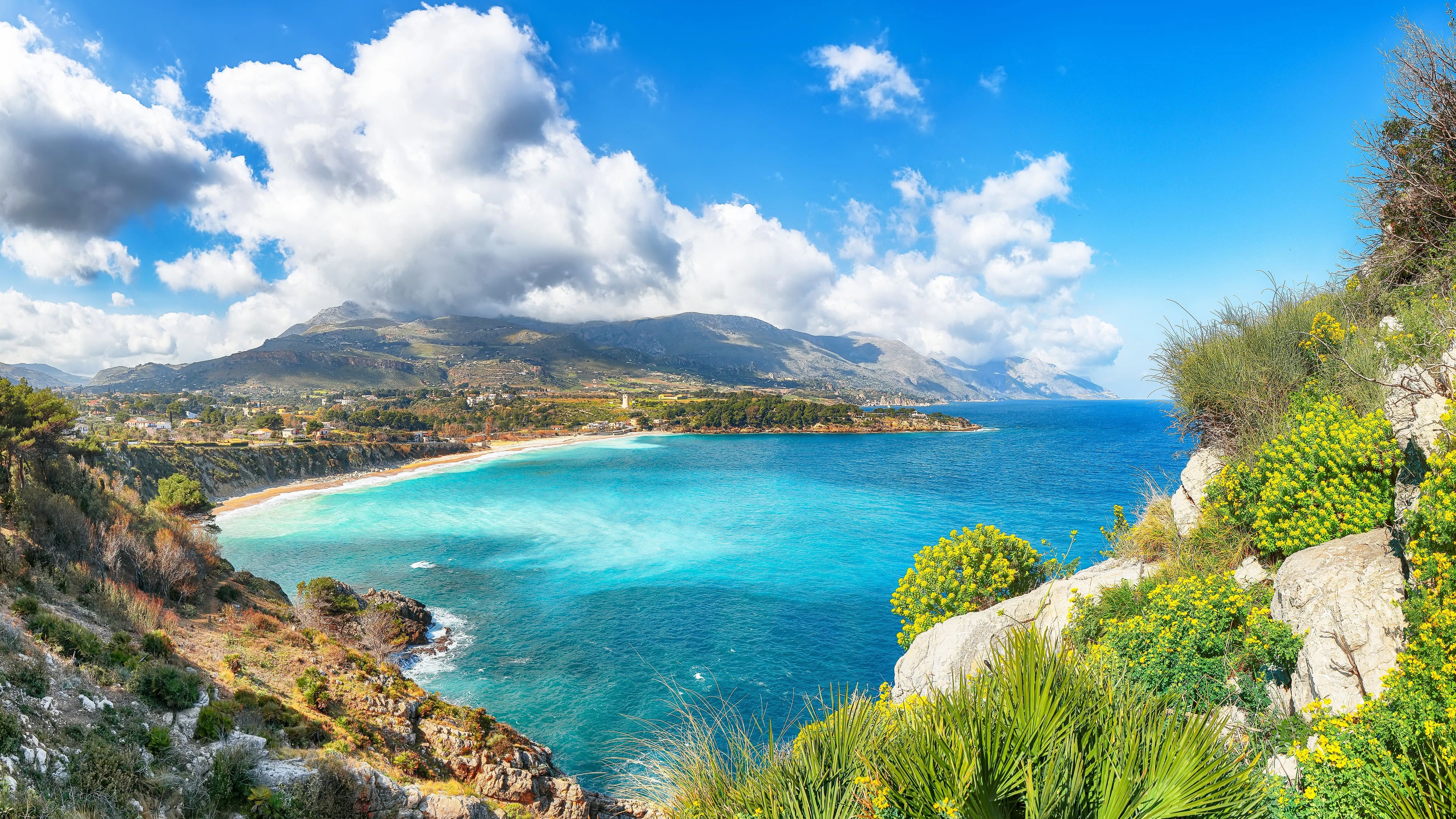 Guidaloca Strand in der Nähe von Castellammare del Golfo, Italien