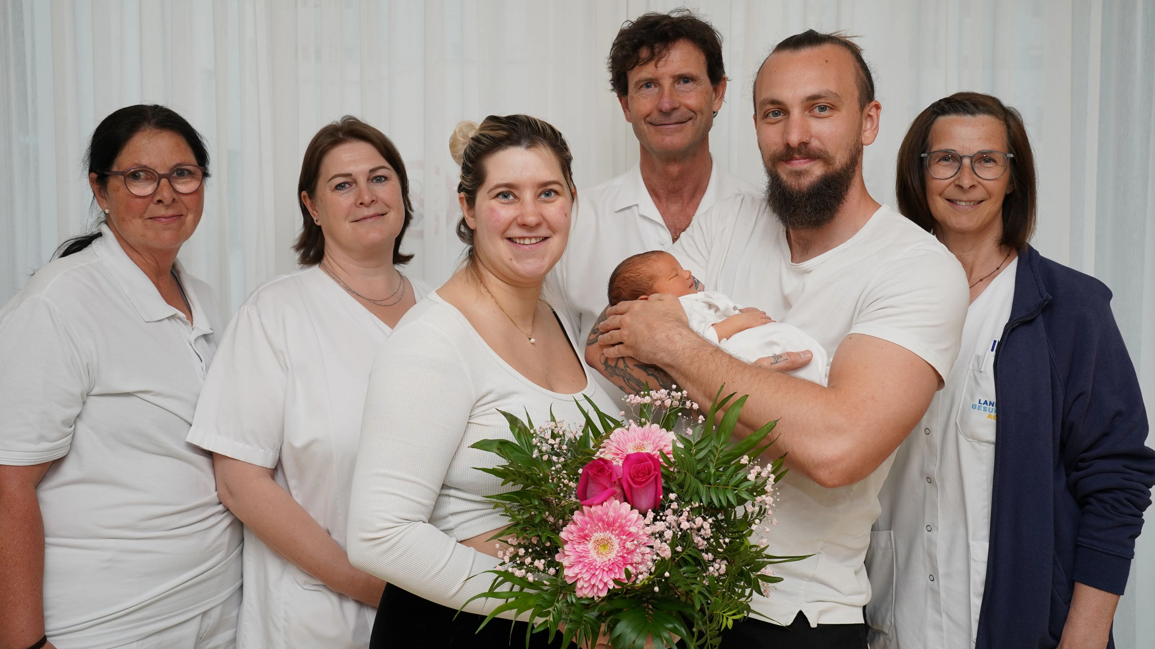 Heute.at - Glückwunsch! Ilvy ist 300. Baby im Klinikum Amstetten