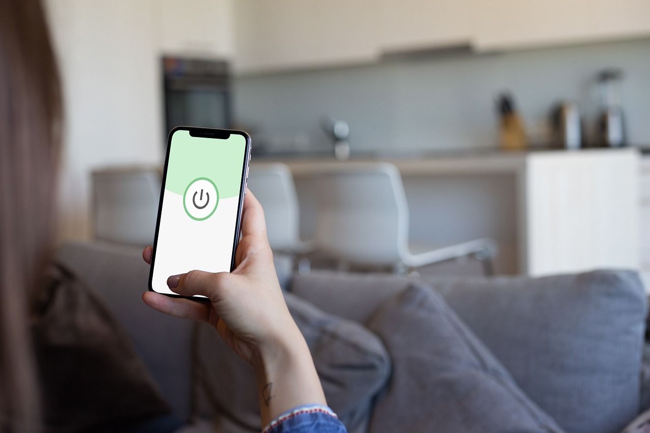 Smartphone mit App-Berechtigungen und Datenschutz