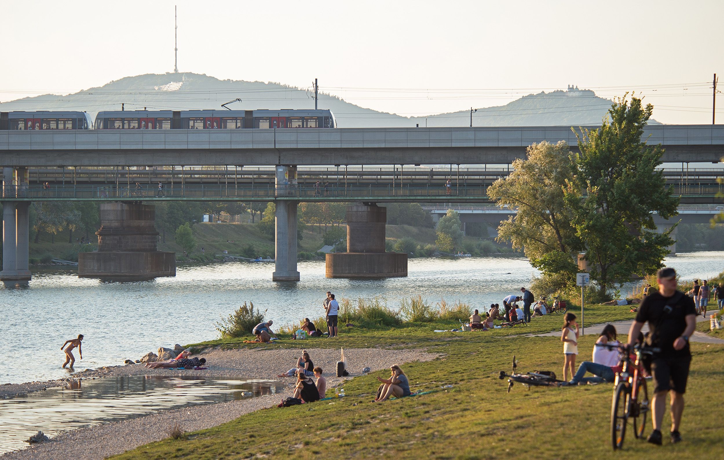Mit der U6 geht es staufrei zur Neuen Donau.