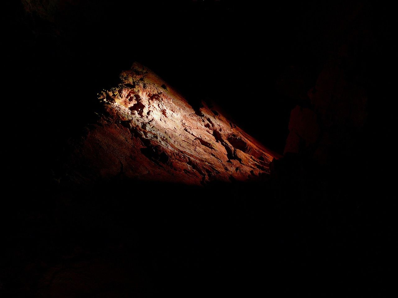 Prähistorische Höhle
