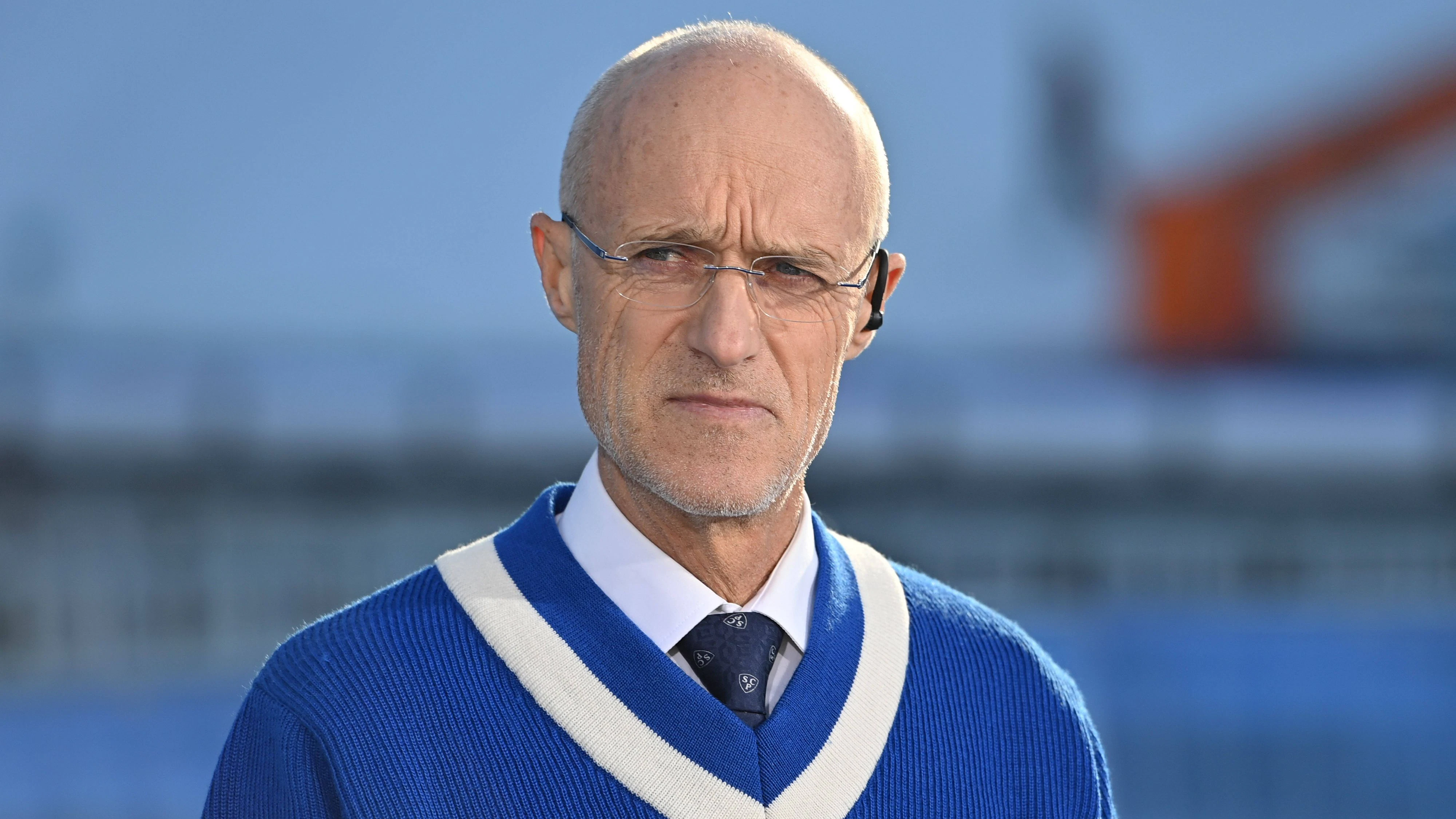 Toni INNAUER AUT, Ex Skispringer,TV Experte, Einzelbild,angeschnittenes Einzelmotiv,Portraet,Portrait,Porträt. Skispringen,70.Internationale Vierschanzentournee 2021/22, Neujahrsspringen in Garmisch Partenkirchen Olympia-Schanze am 01.01.2022 *** Toni INNAUER AUT , Ex Ski Jumper,TV Expert, single image,cropped single subject,portrait,portrait ski jumping,70 International Four Hills Tournament 2021 22, New Year Jumping in Garmisch Partenkirchen Olympic Hill on 01 01 2022 