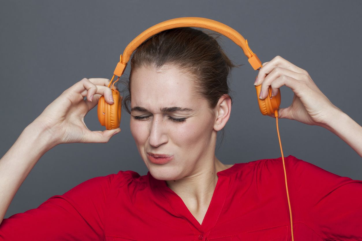 Oh, nein! Schon wieder der Song, den man noch tagelang vor sich hin pfeifen muss. 