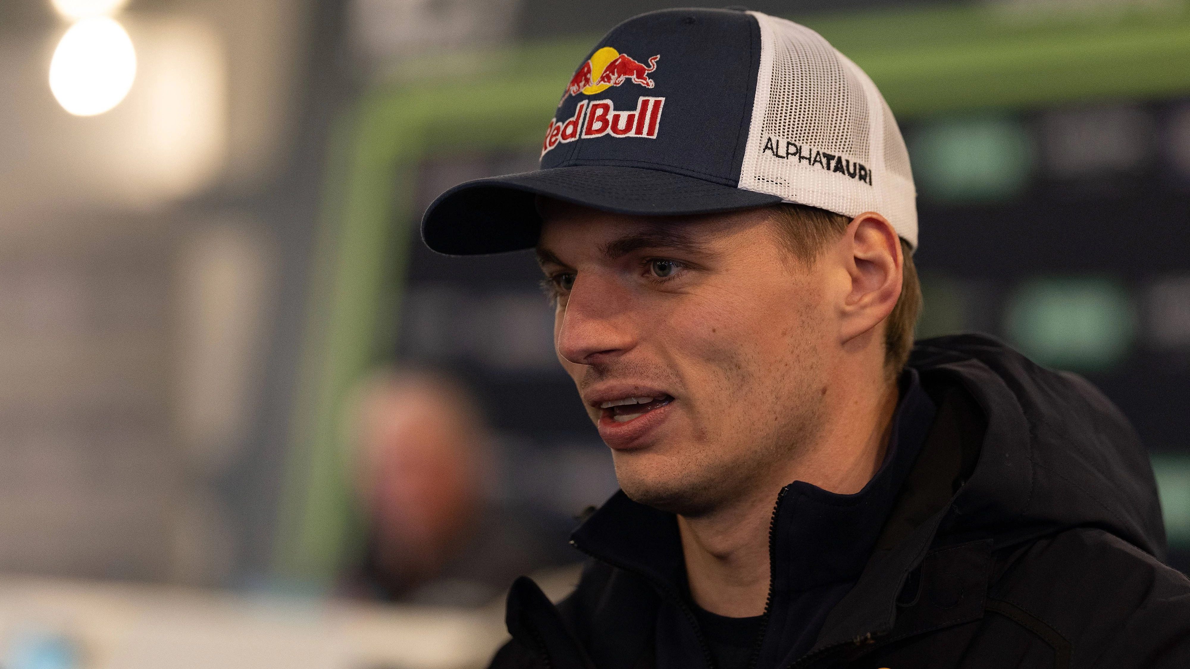 Formel-1-Star Max Verstappen startet auf dem Nürburgring. 