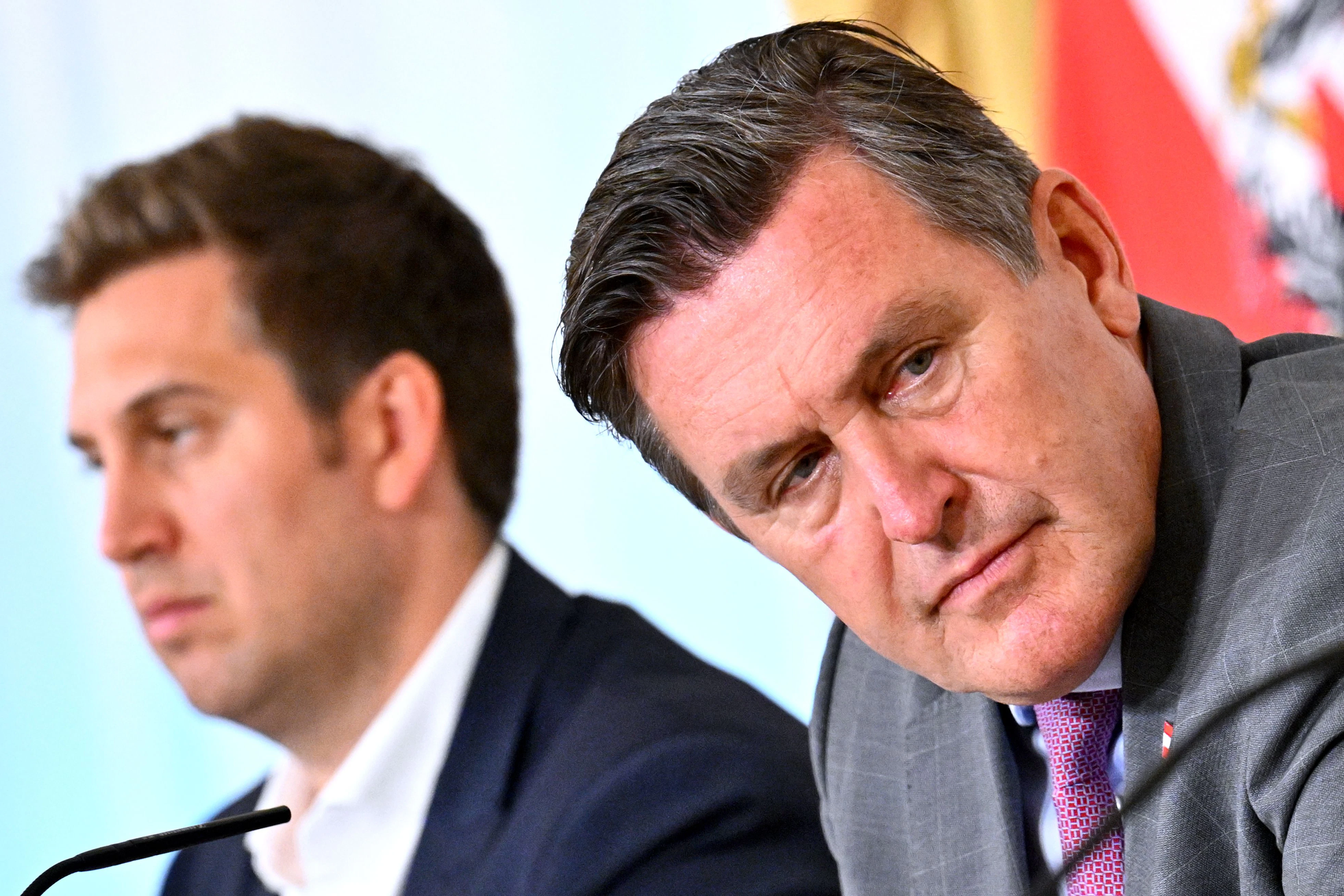 Du, Alex, vielleicht täusch' ich mich, aber der Schellhorn Sepp ...