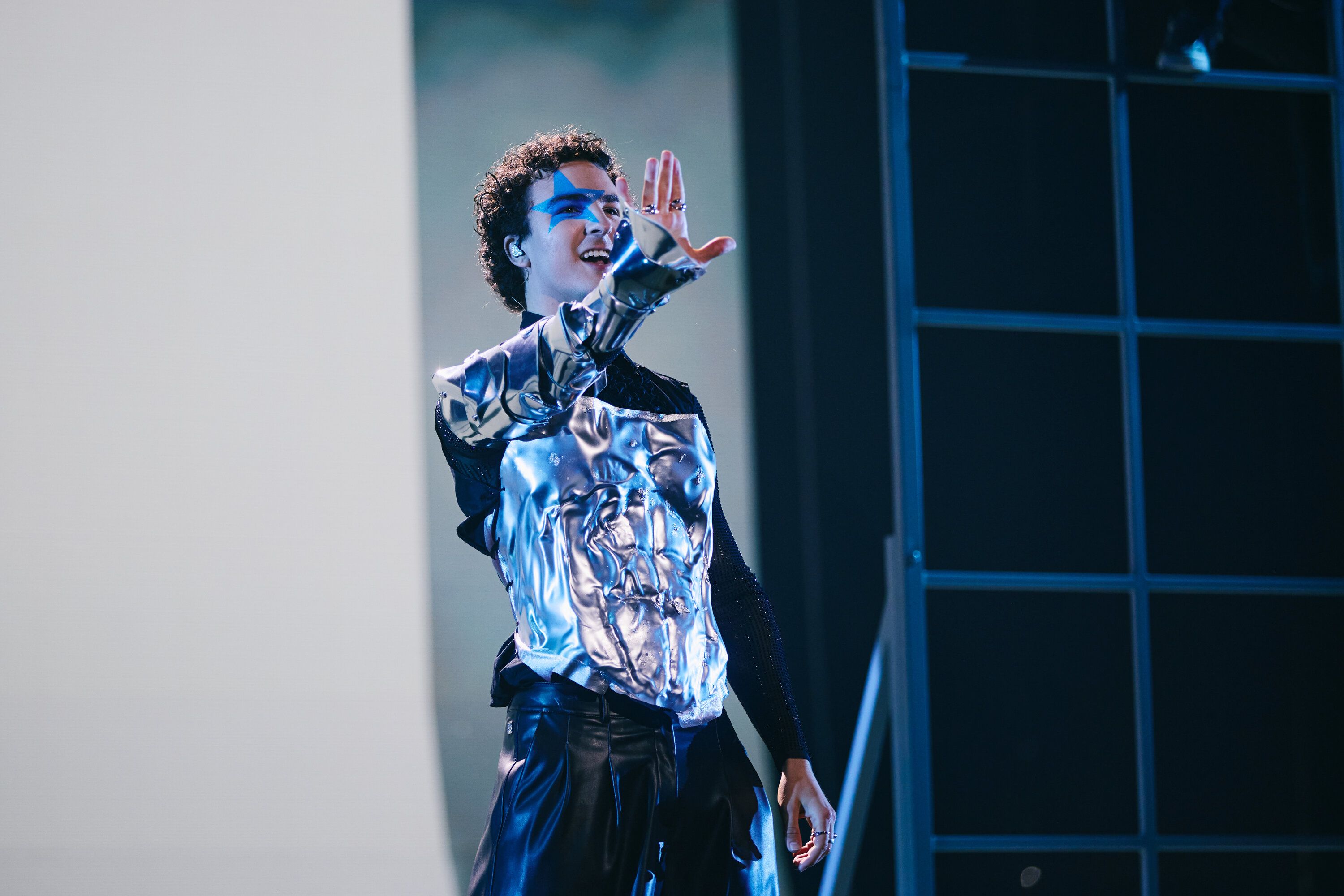 Heute.at - Österreichs Cosmó landet beim ESC auf vorletztem Platz