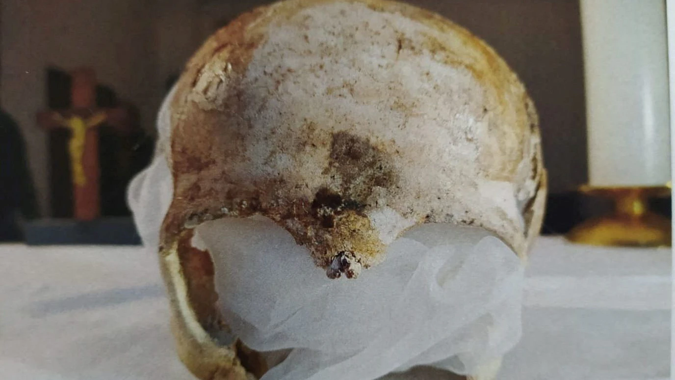 FILE PHOTO: A handout image released on May 13, 2026, shows a picture of an 800-year-old skull, believed to be that of Saint Zdislava of Lemberk, in Jablonne v Podjestedi, Czech Republic. An unknown thief stole the skull from a display box in a church in the northern Czech Republic, police said on Wednesday. Police of the Czech Republic/Handout via REUTERS ATTENTION EDITORS - THIS IMAGE HAS BEEN SUPPLIED BY A THIRD PARTY. NO RESALES. NO ARCHIVE/File Photo