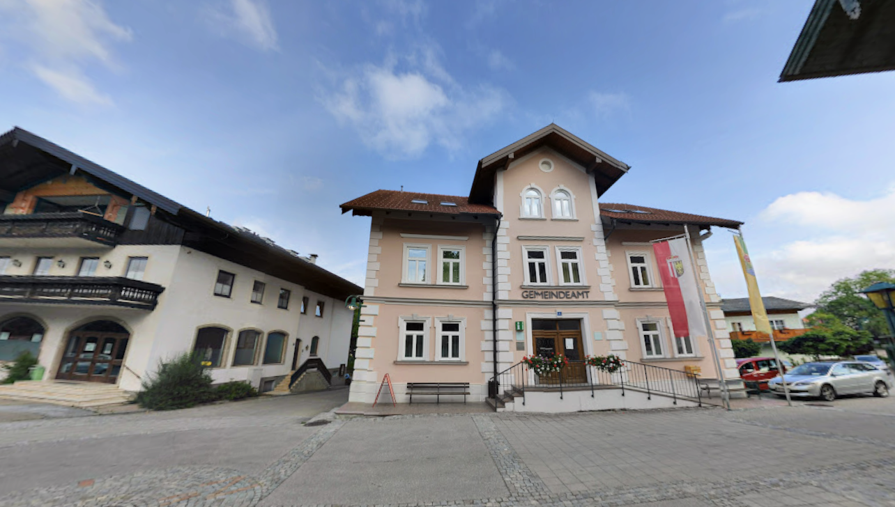 Schwere Vorwürfe gegen den Gemeinde-Bediensteten. 
