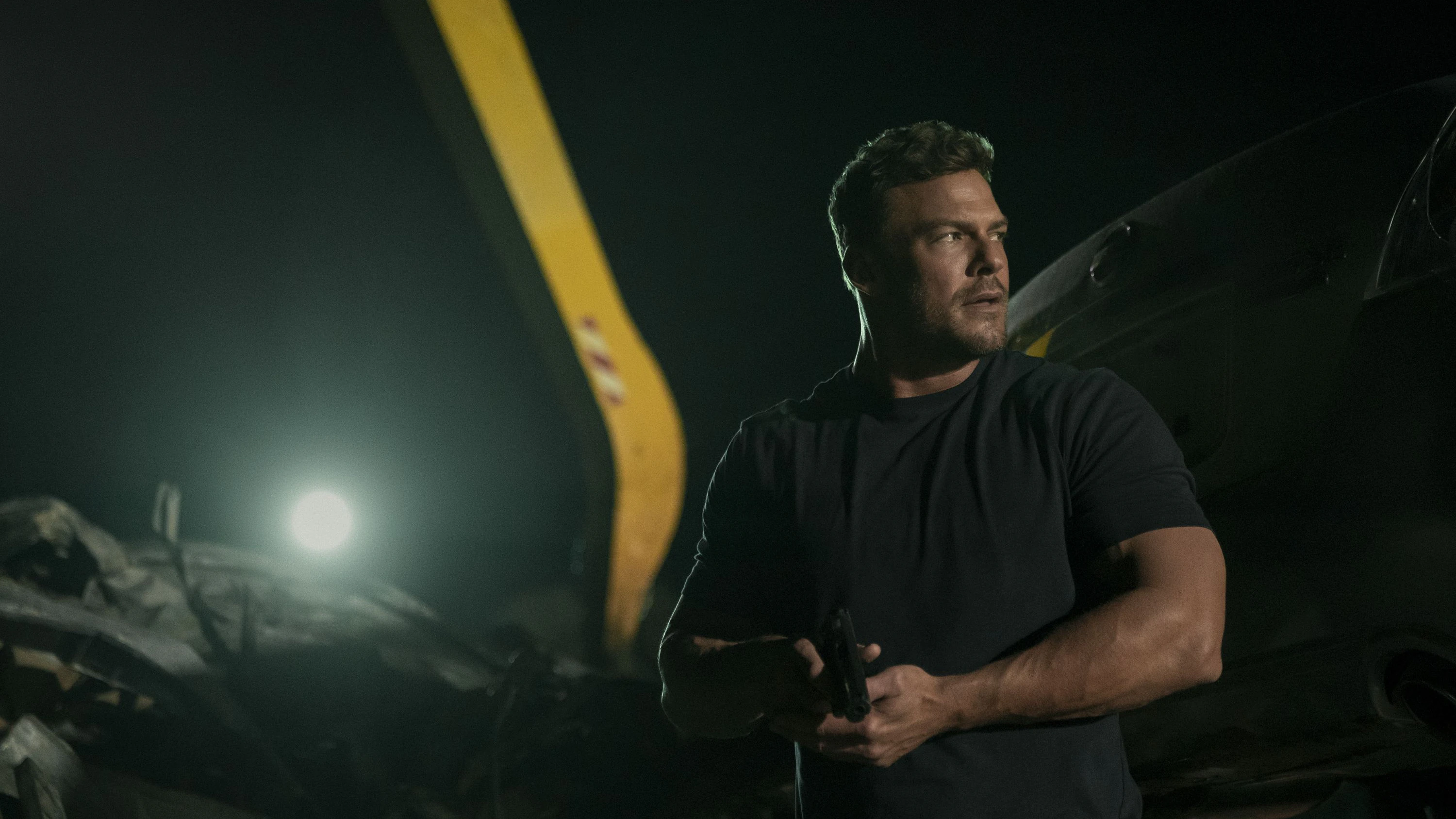 Alan Ritchson als Jack Reacher in Staffel 3.