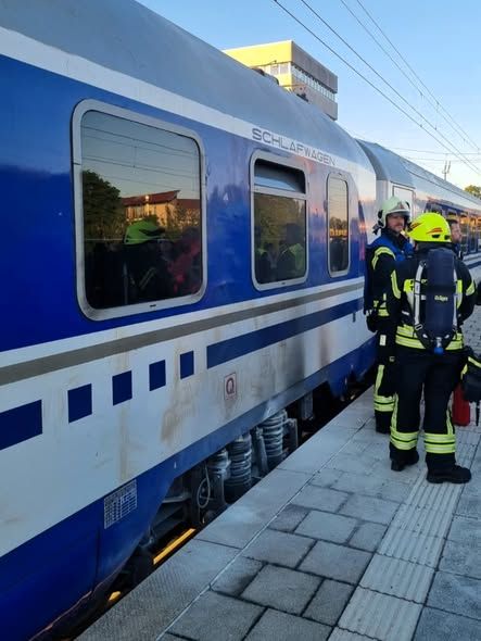 Der Zug musste evakuiert werden.